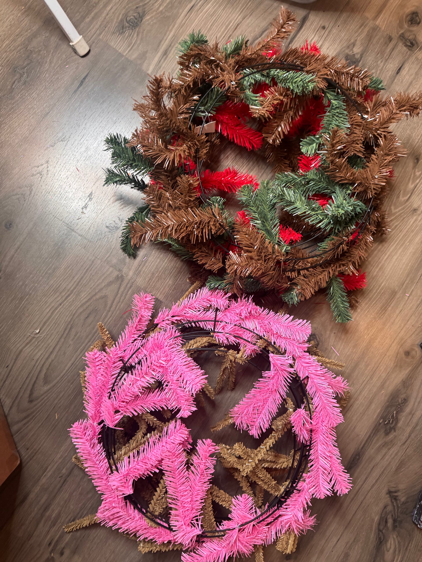 Reserved for Tracy- Elevated Wreath Fornd