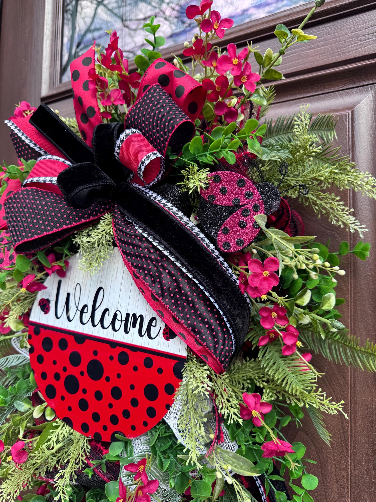 Ladybug Swag Wreath for Front Door, Spring Summer Wreath for Outdoor Porch or Indoor Office Wall Hanging, Summer Home Decor for Front Entry