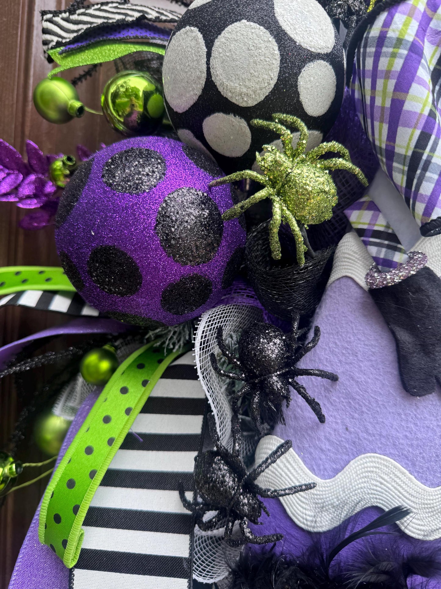 Halloween Purple Witch Wreath, Cute Halloween Wreath, Candy Corn Door Hanger, Purple and Green Halloween Party Decor, Halloween Home Decor