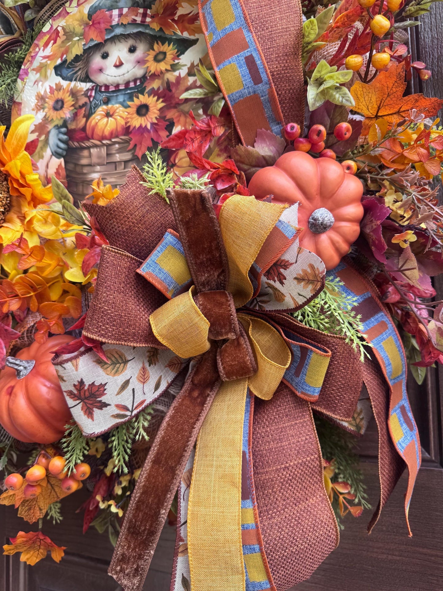 Fall Scarecrow Wreath with Sunflowers, Rustic Autumn Door Decor, Harvest Festival Front Door Decor, Whimsical Fall Scarecrow Wreath