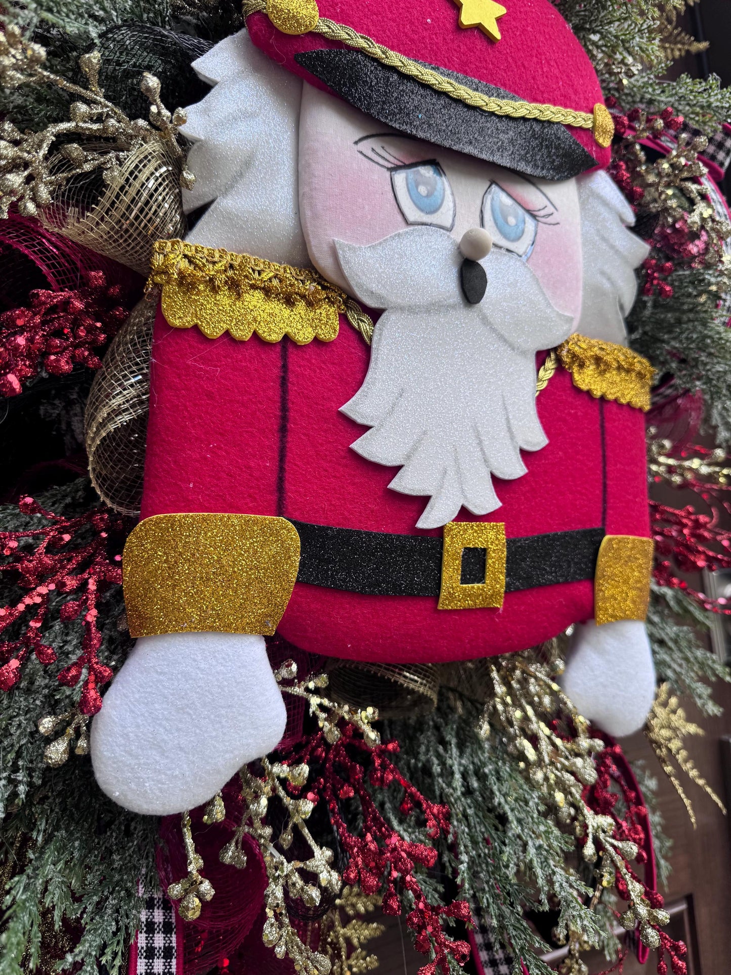 Elegant Christmas Nutcracker Wreath