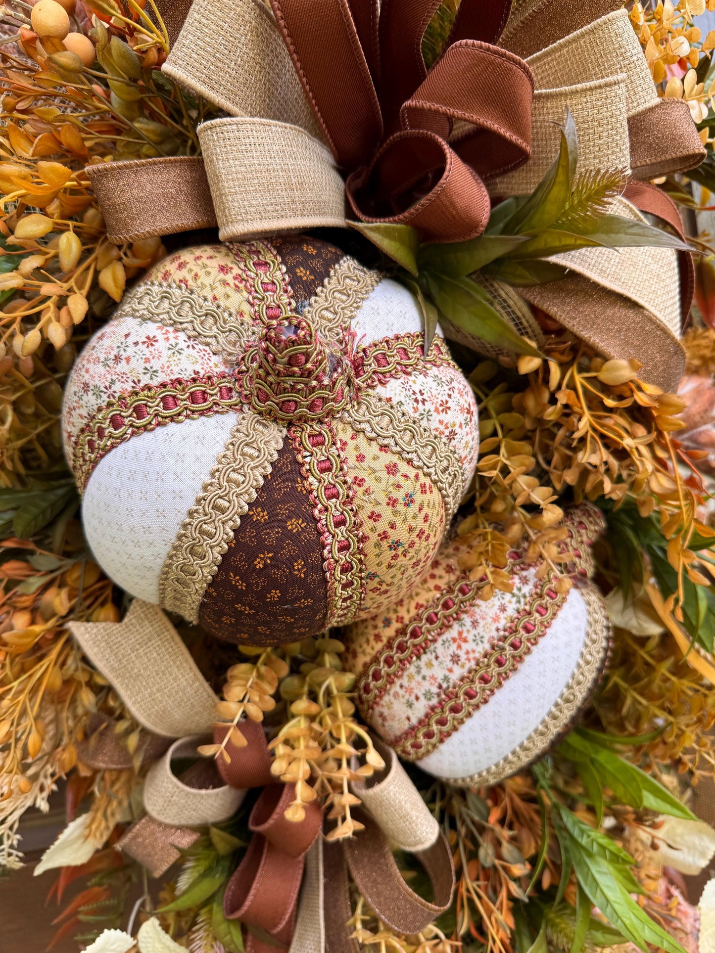 Fall Pumpkin Swag Wreath | Handmade Fabric Pumpkins | Neutral Fall Door Hanger | Autumn Front Door Decor | Rustic Farmhouse Fall Decoration