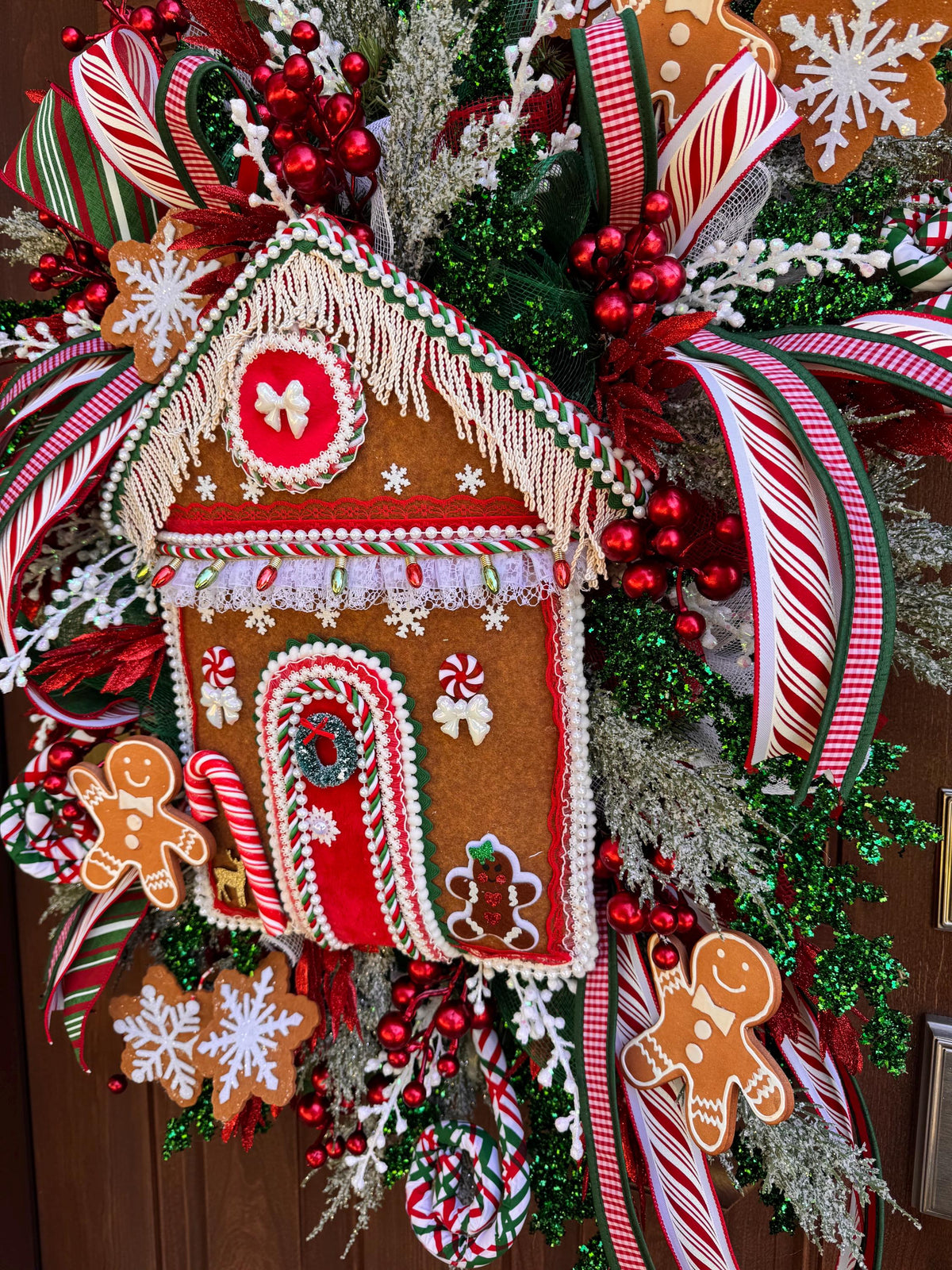 Gingerbread Christmas Wreath, Gingerbread House Wreath, Candy Cane Christmas Door Decor