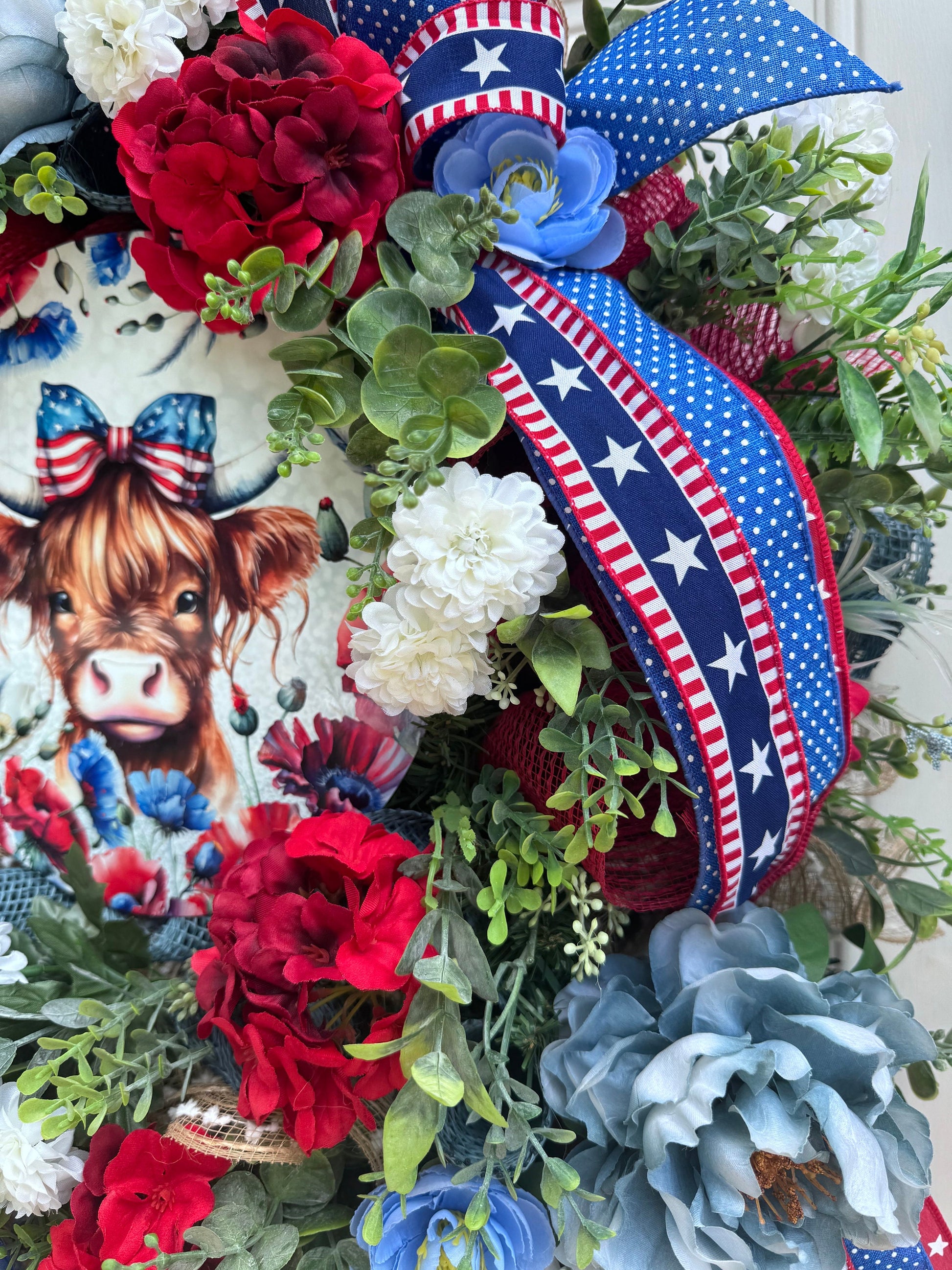 Highland Cow Wreath for Front Door Patriotic Deco Mesh Home Decor for Outdoor Porch or Indoor Office Hanging Farmhouse Cow Wreath Labor Day