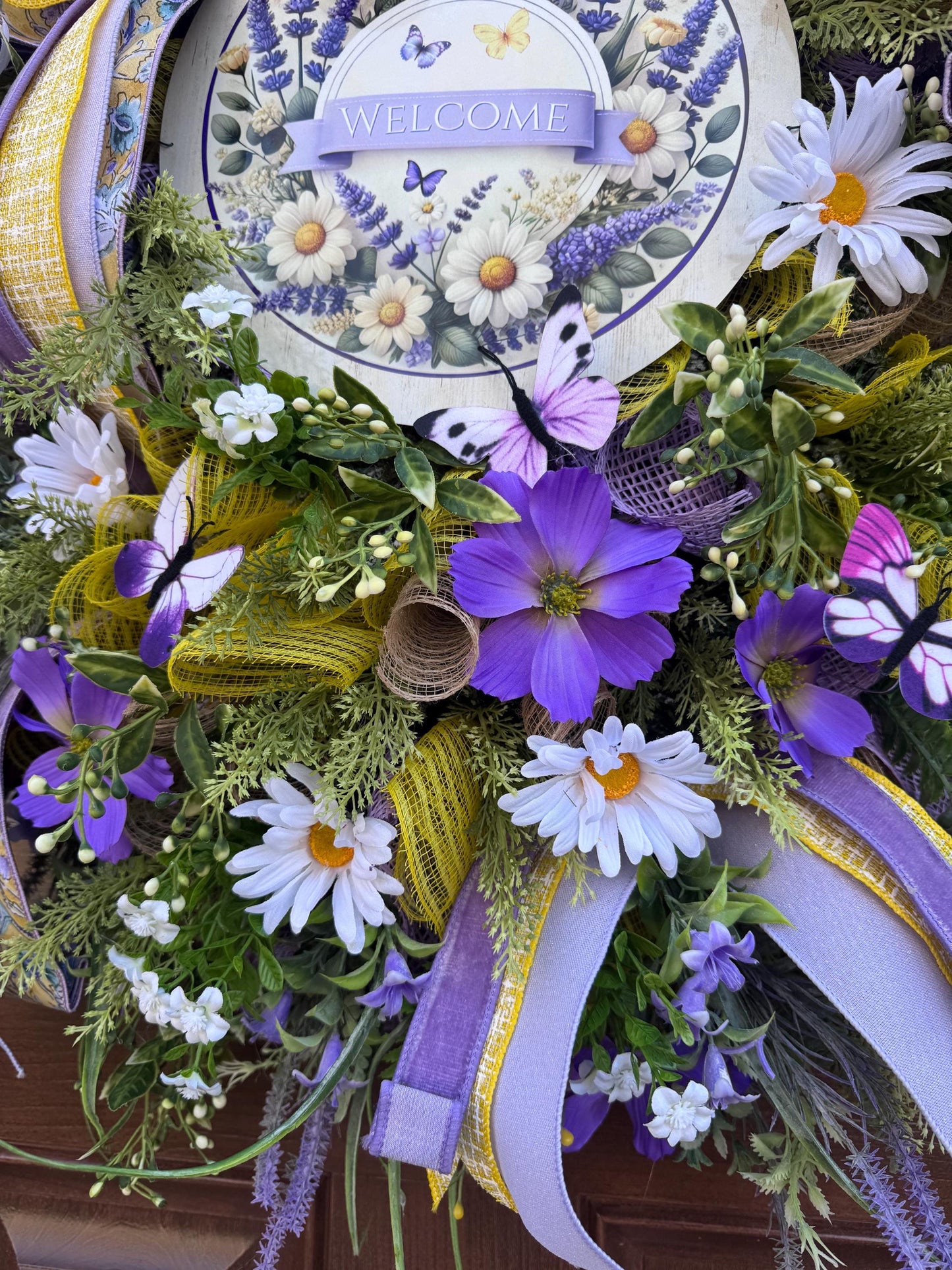 Spring Welcome Wreath for Front Door, Lavender Daisy Butterfly Wreath, Outdoor Porch Floral Wall Hanging Decor, Summer Home Decor Accent