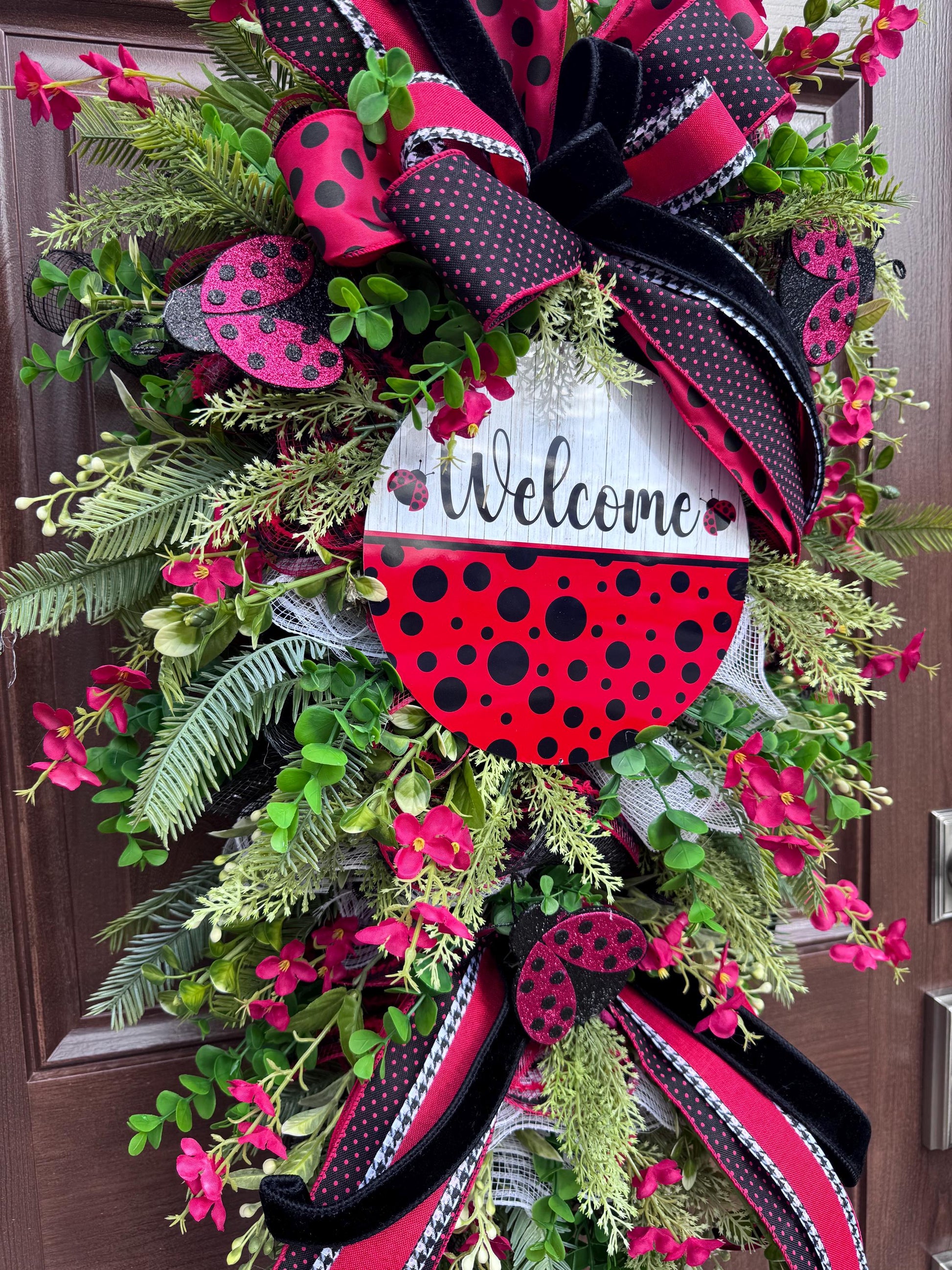 Ladybug Swag Wreath for Front Door, Spring Summer Wreath for Outdoor Porch or Indoor Office Wall Hanging, Summer Home Decor for Front Entry