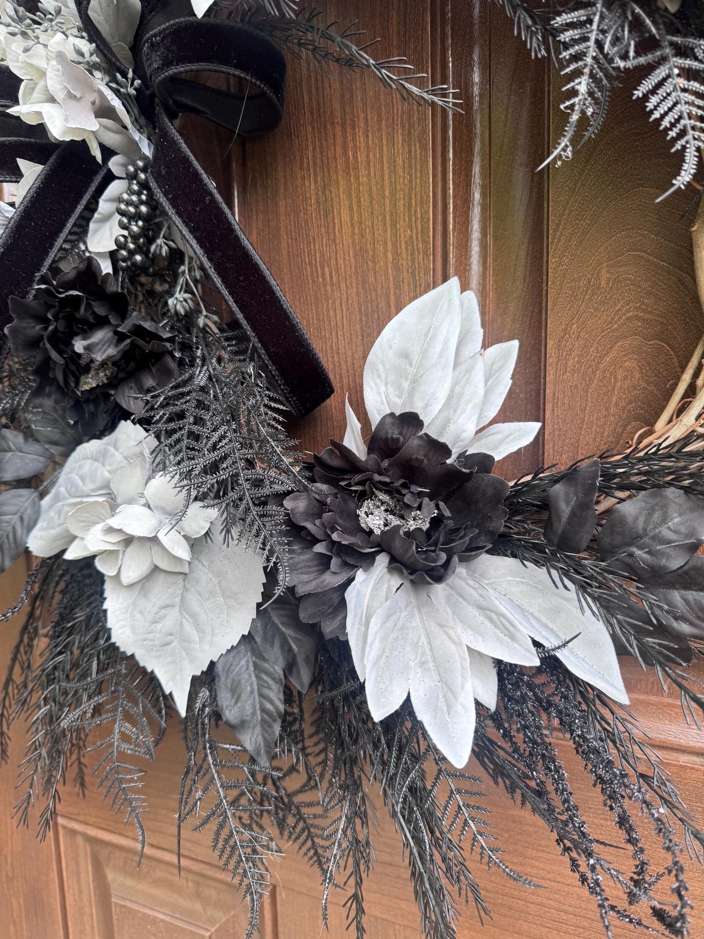 Gothic Halloween Wreath for Front Door, Black and Grey Fall Home Decor for Outdoor Porch or Indoor Office Wall Hanging Goth, Halloween Decor