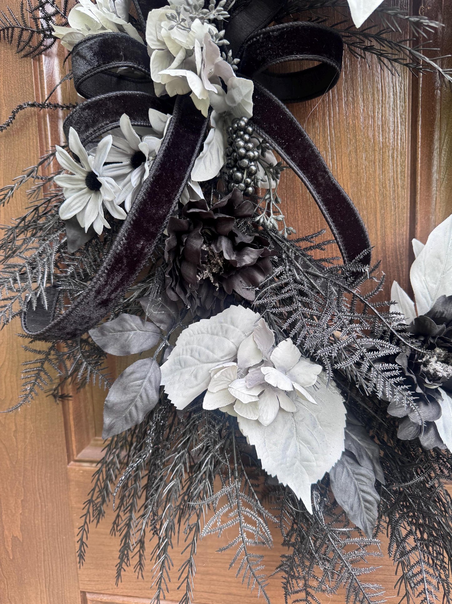 Gothic Halloween Wreath for Front Door, Black and Grey Fall Home Decor for Outdoor Porch or Indoor Office Wall Hanging Goth, Halloween Decor