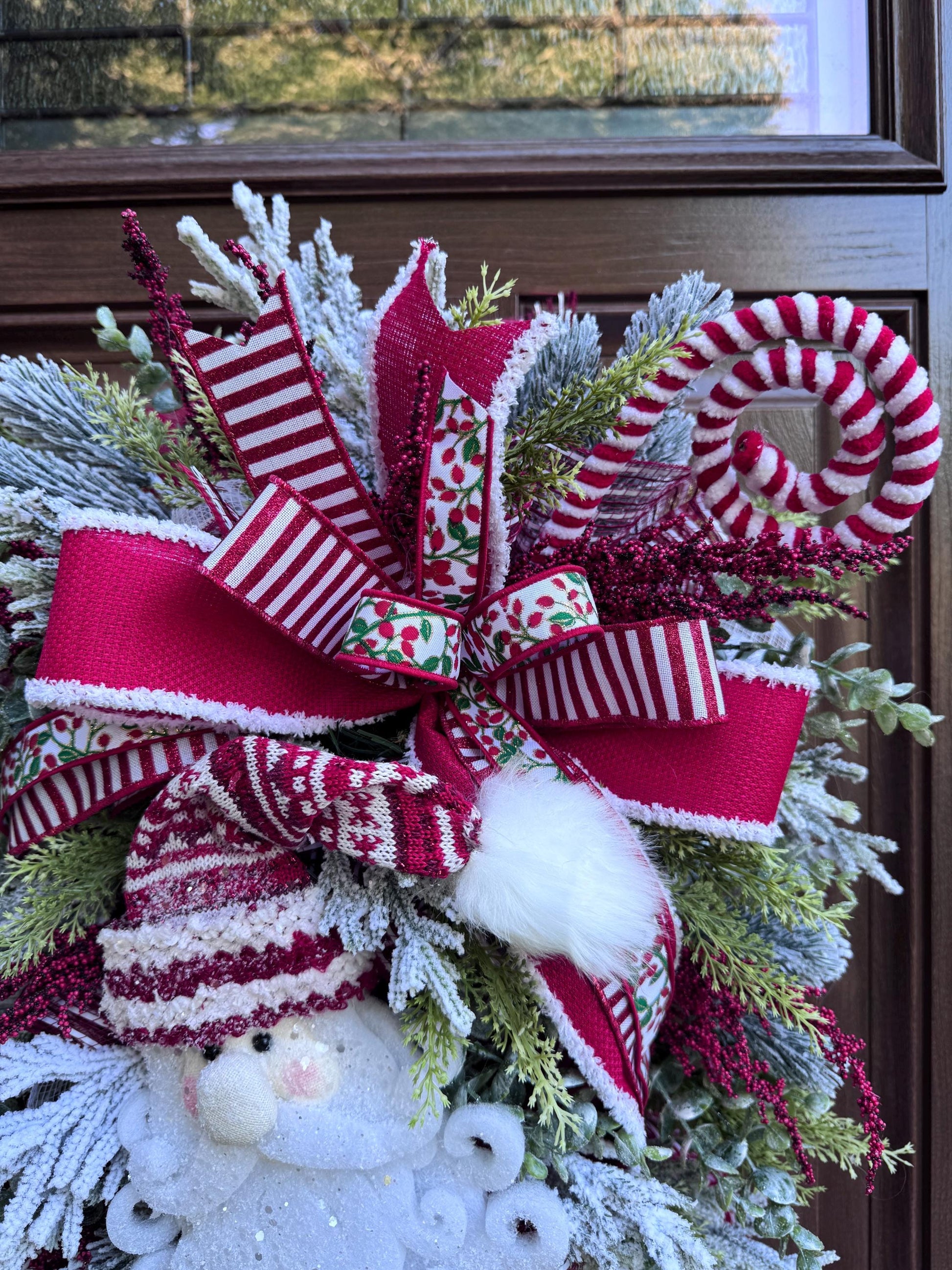 Santa Wreath for Front Door Elegant Traditional Christmas Home Decor for Outdoor Porch or Indoor Office Wall Hanger Holiday Entry