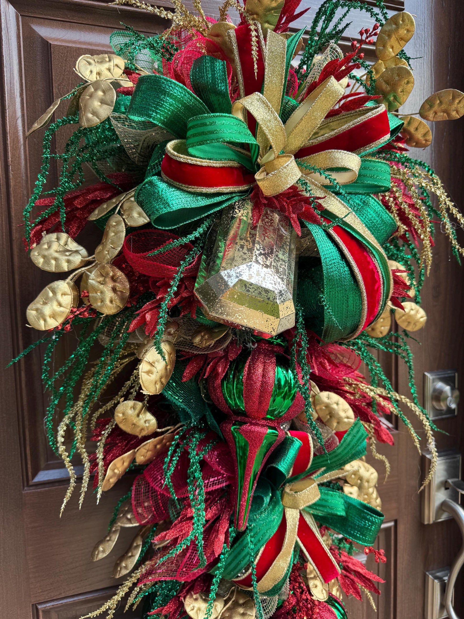 Glam Christmas and Winter Swag Wreath for Front Door, Traditional Luxury Jewel Home Decor for Porch or Indoor Office Holiday Wall Hanger