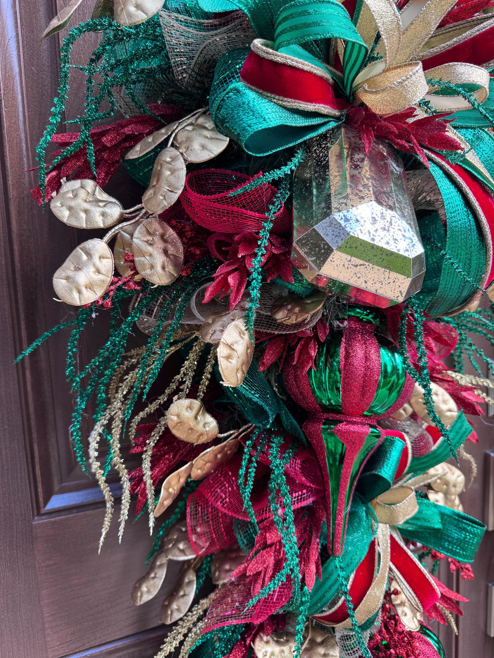 Glam Christmas and Winter Swag Wreath for Front Door, Traditional Luxury Jewel Home Decor for Porch or Indoor Office Holiday Wall Hanger