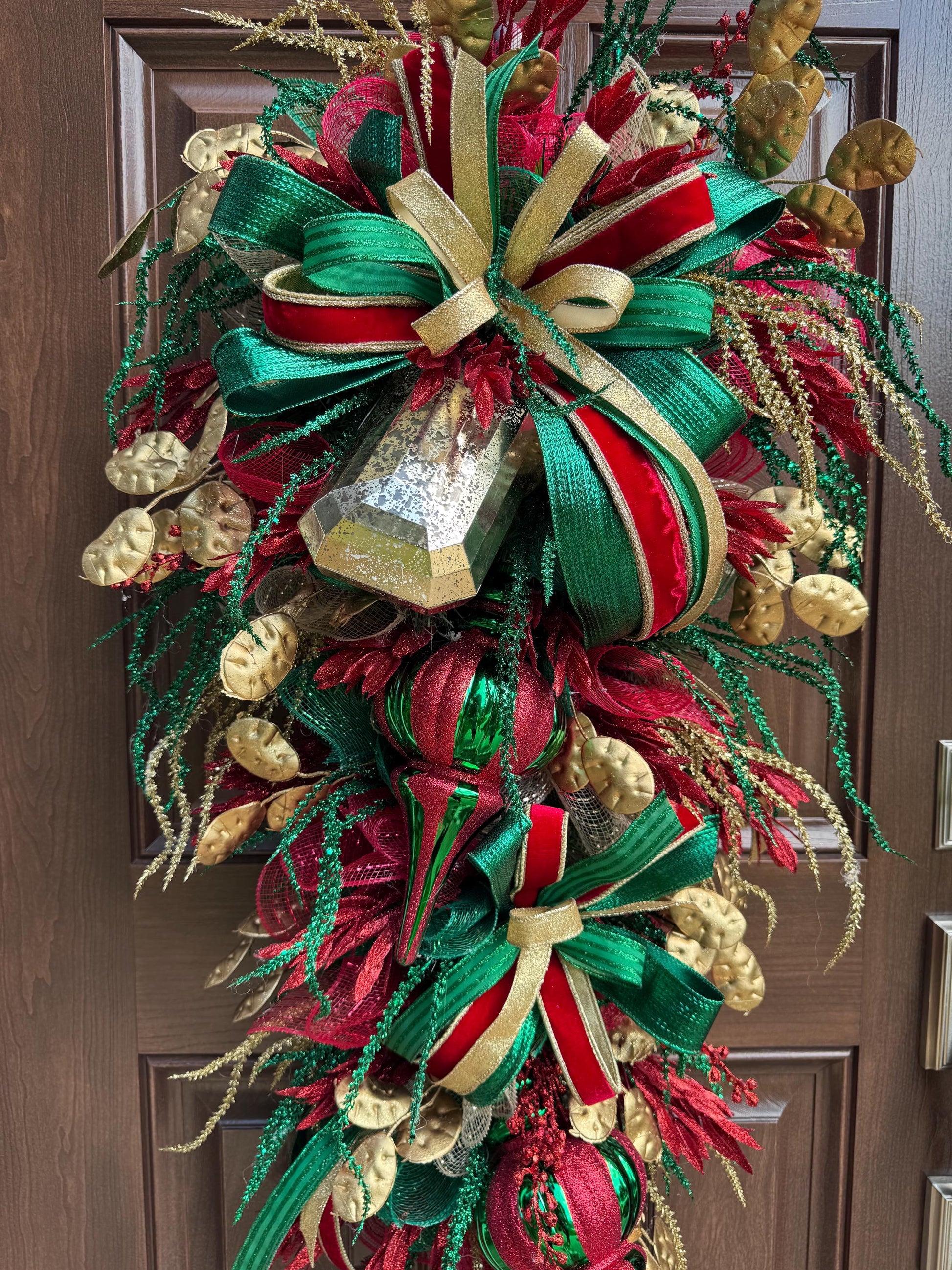 Glam Christmas and Winter Swag Wreath for Front Door, Traditional Luxury Jewel Home Decor for Porch or Indoor Office Holiday Wall Hanger