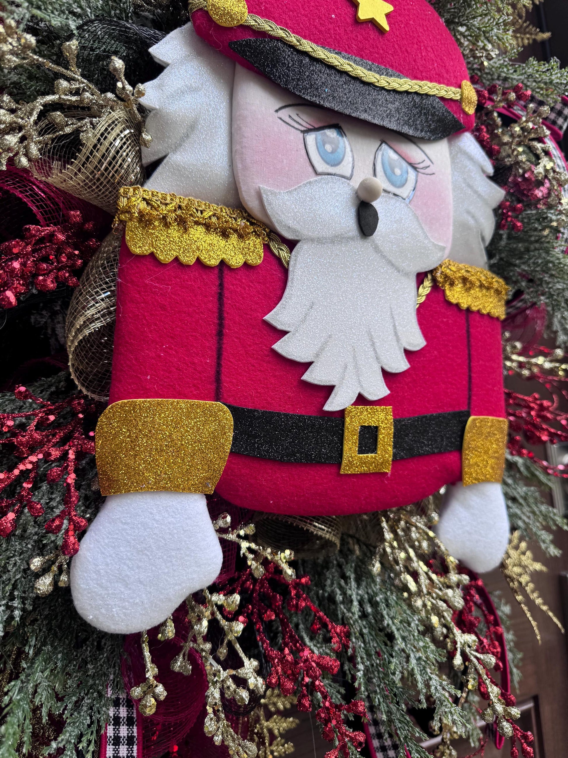 Elegant Christmas Nutcracker Wreath