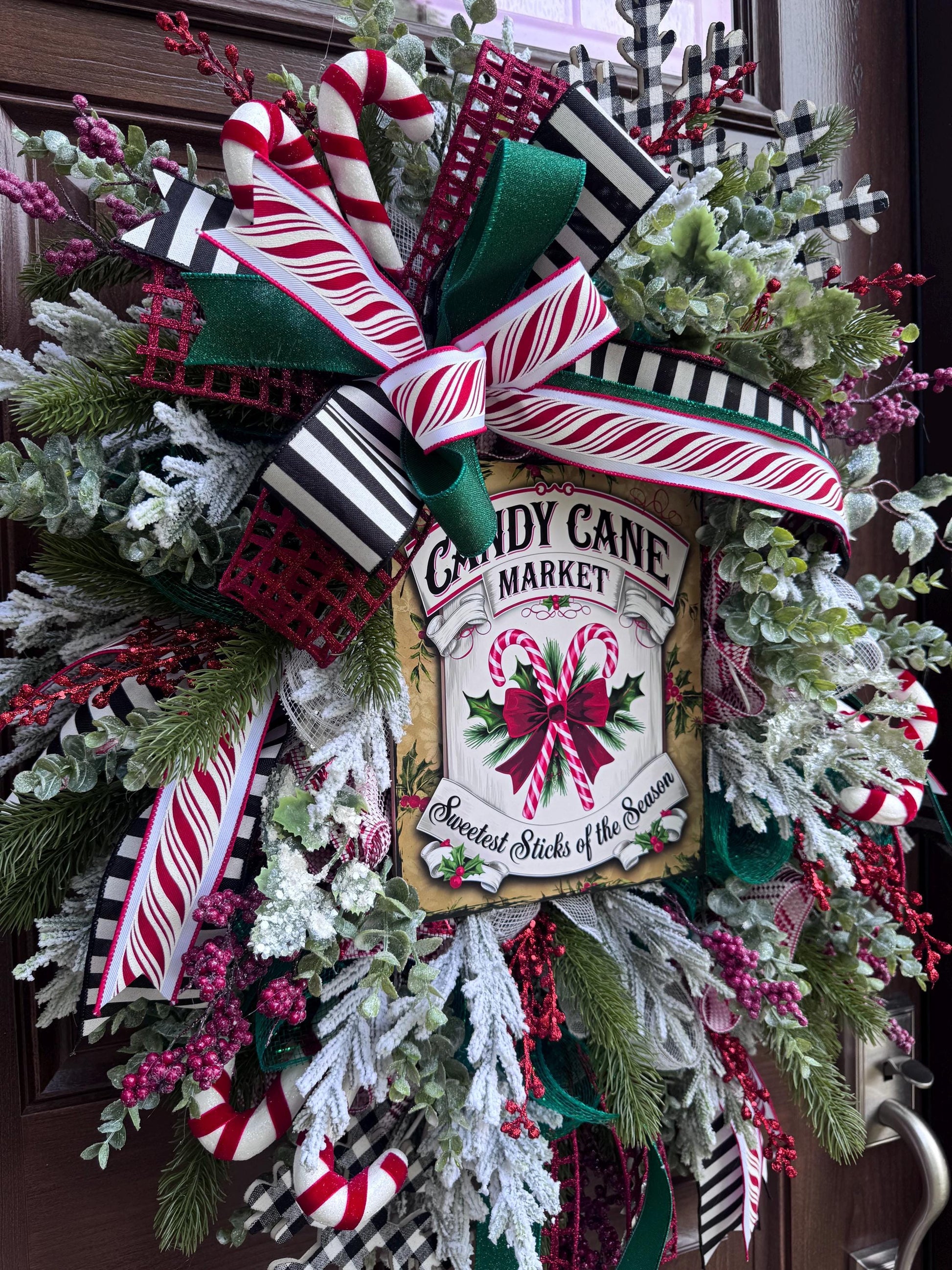 Candy Cane Wreath for Front Door, Rustic Country Candy Holiday Decor for Outdoor Porch or Indoor Office Wall Hanger, Kitchen Winter Decor