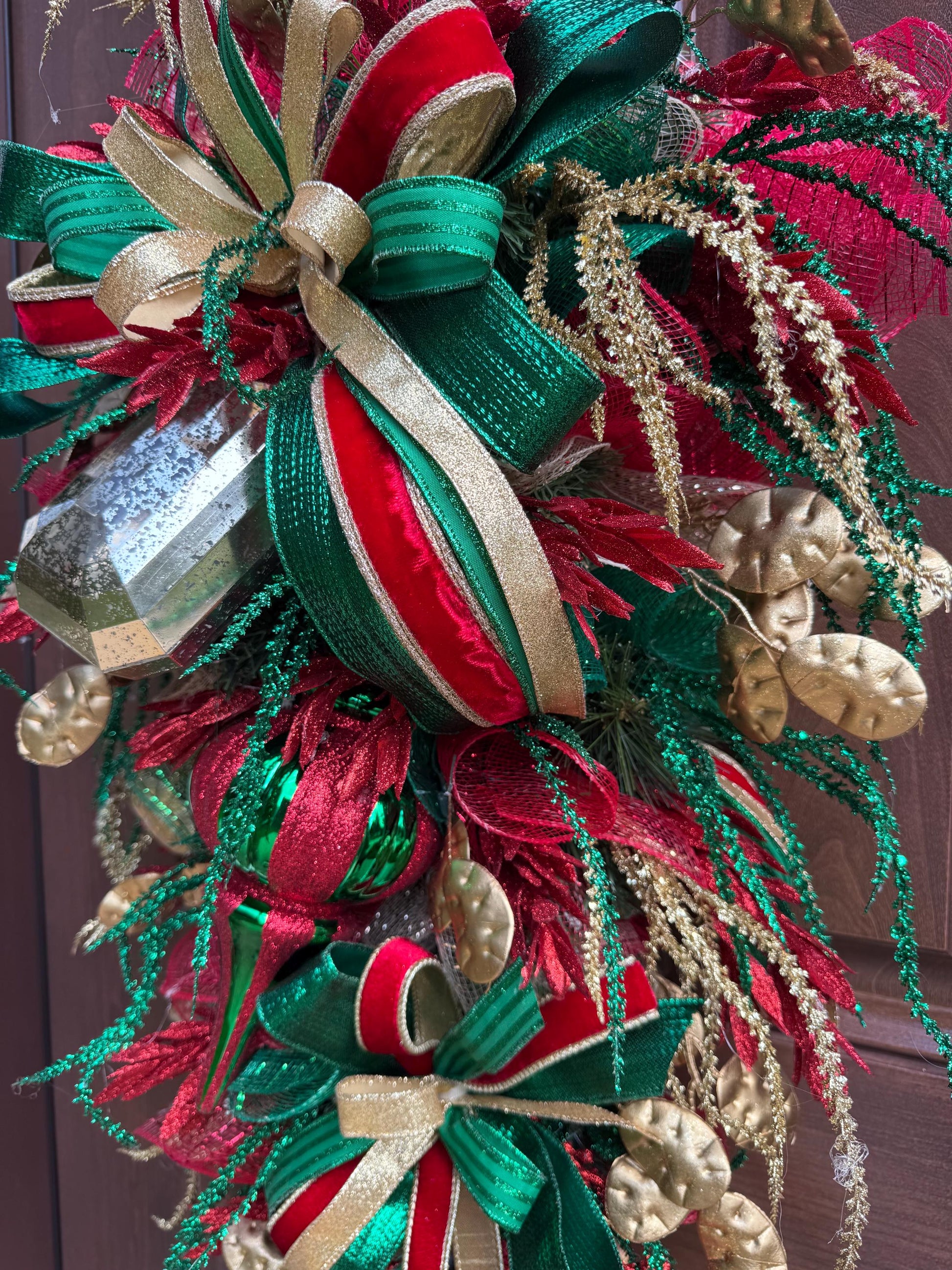Glam Christmas and Winter Swag Wreath for Front Door, Traditional Luxury Jewel Home Decor for Porch or Indoor Office Holiday Wall Hanger