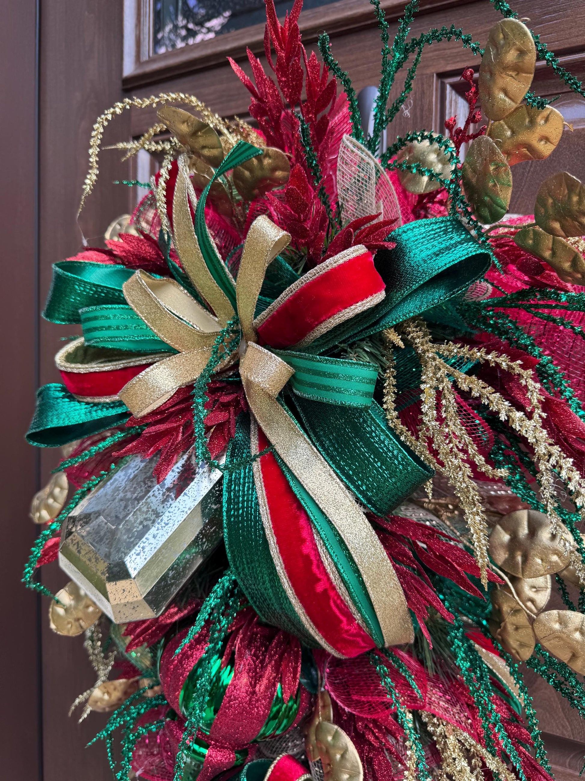 Glam Christmas and Winter Swag Wreath for Front Door, Traditional Luxury Jewel Home Decor for Porch or Indoor Office Holiday Wall Hanger