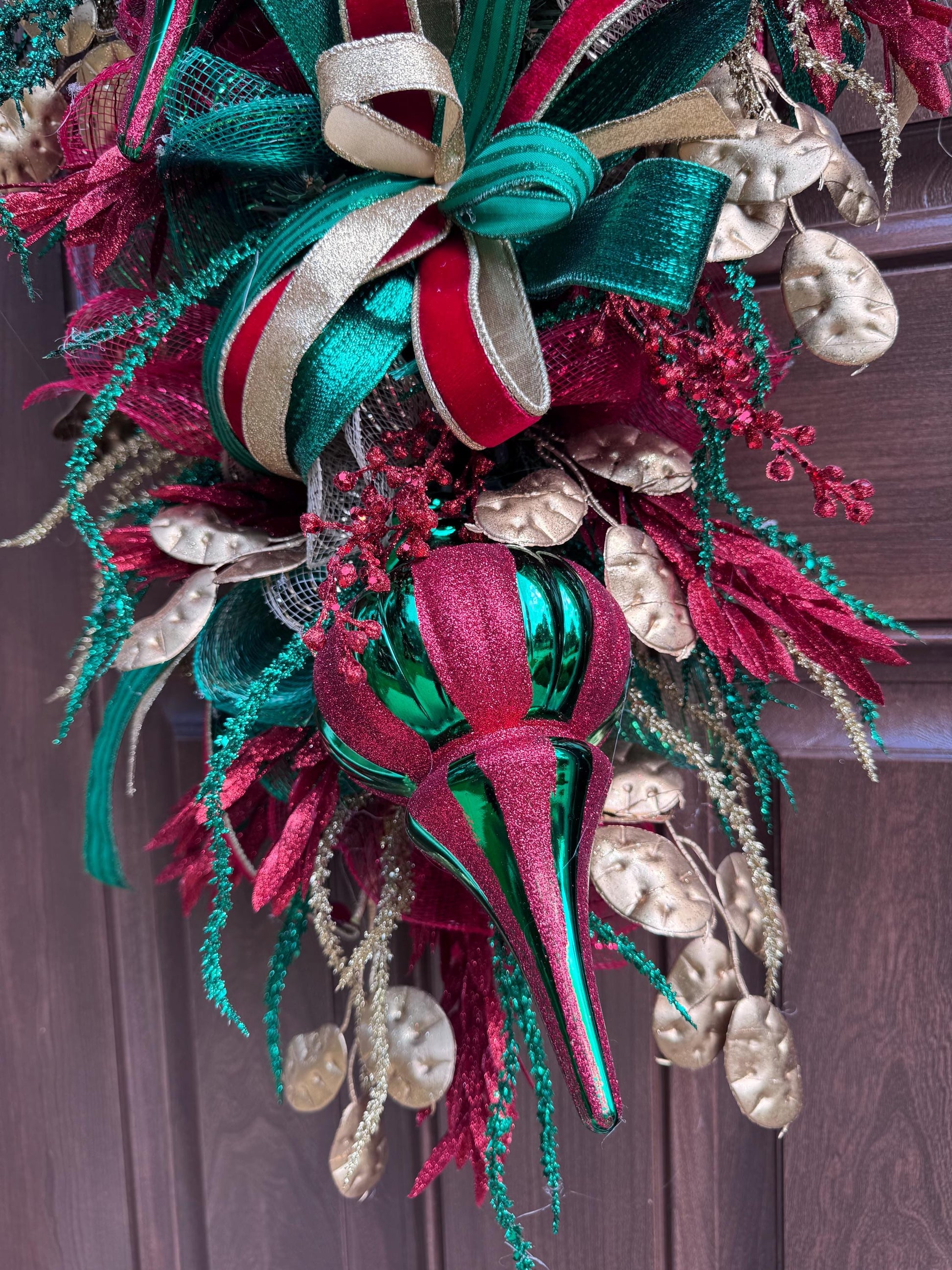 Glam Christmas and Winter Swag Wreath for Front Door, Traditional Luxury Jewel Home Decor for Porch or Indoor Office Holiday Wall Hanger