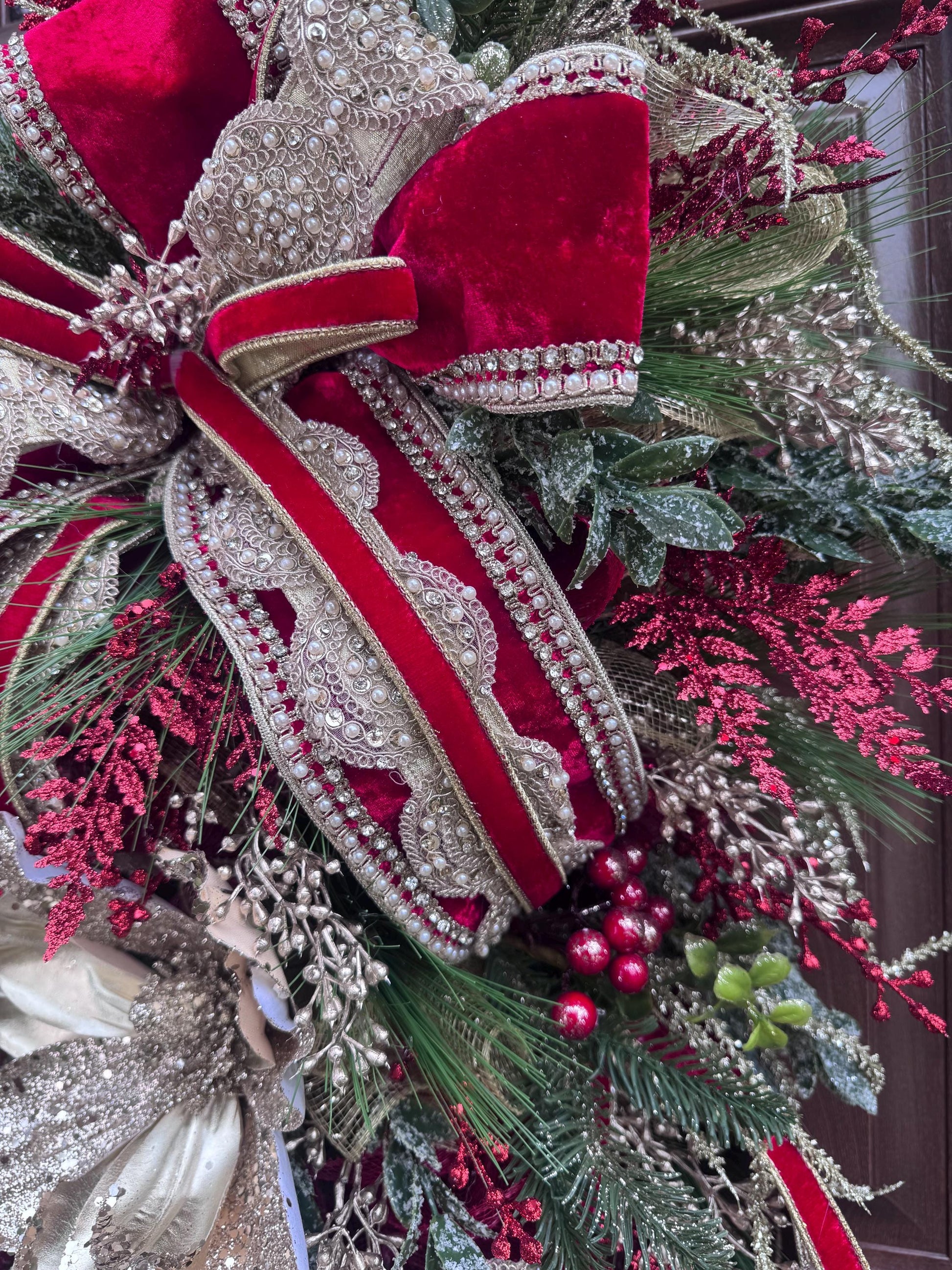 Elegant Christmas and Winter Swag Wreath for Door, Traditional Luxury Home Decor for Porch or Indoor Office Holiday Wall Hanger