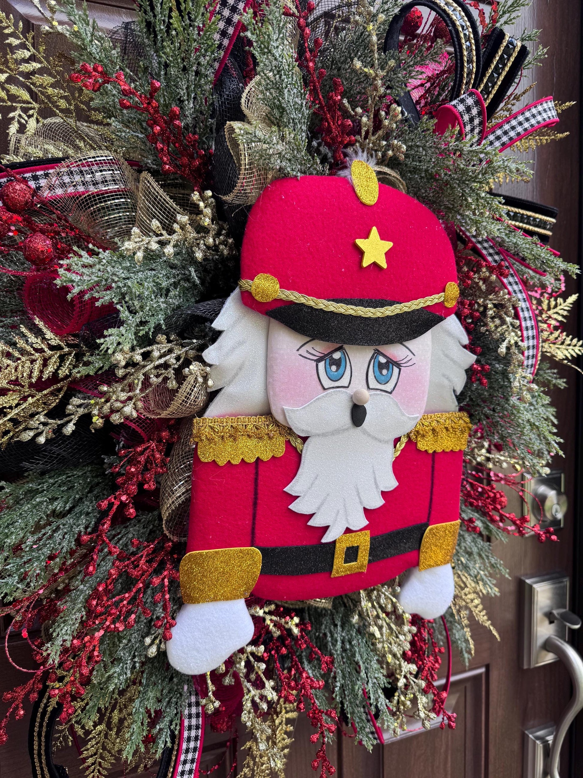Elegant Christmas Nutcracker Wreath