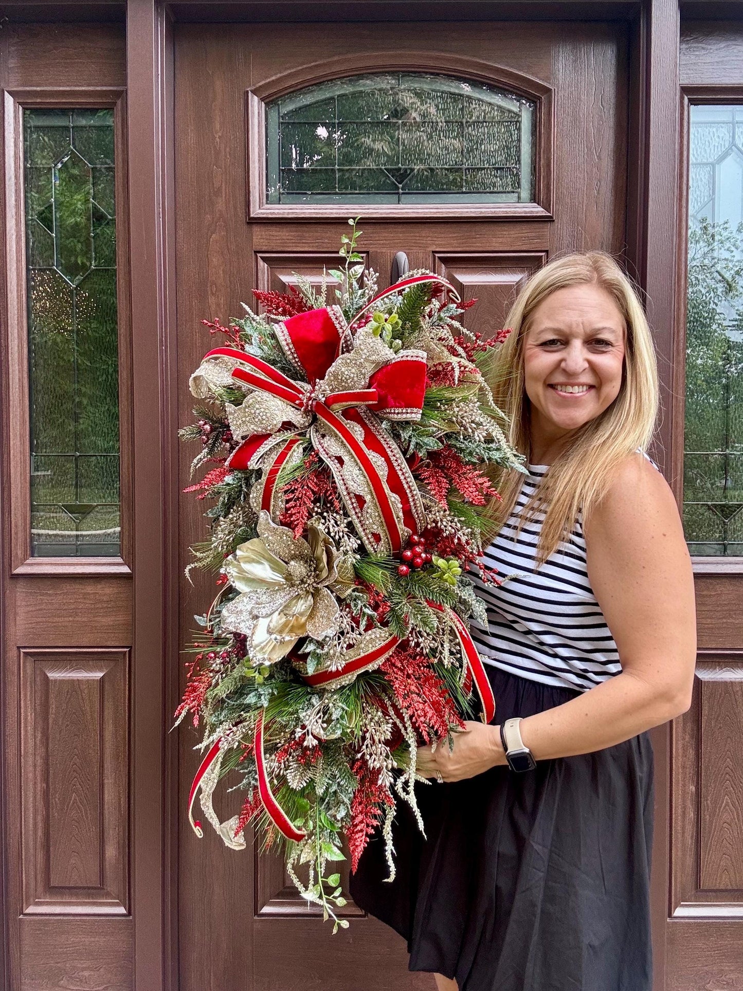 Elegant Christmas and Winter Swag Wreath for Door, Traditional Luxury Home Decor for Porch or Indoor Office Holiday Wall Hanger