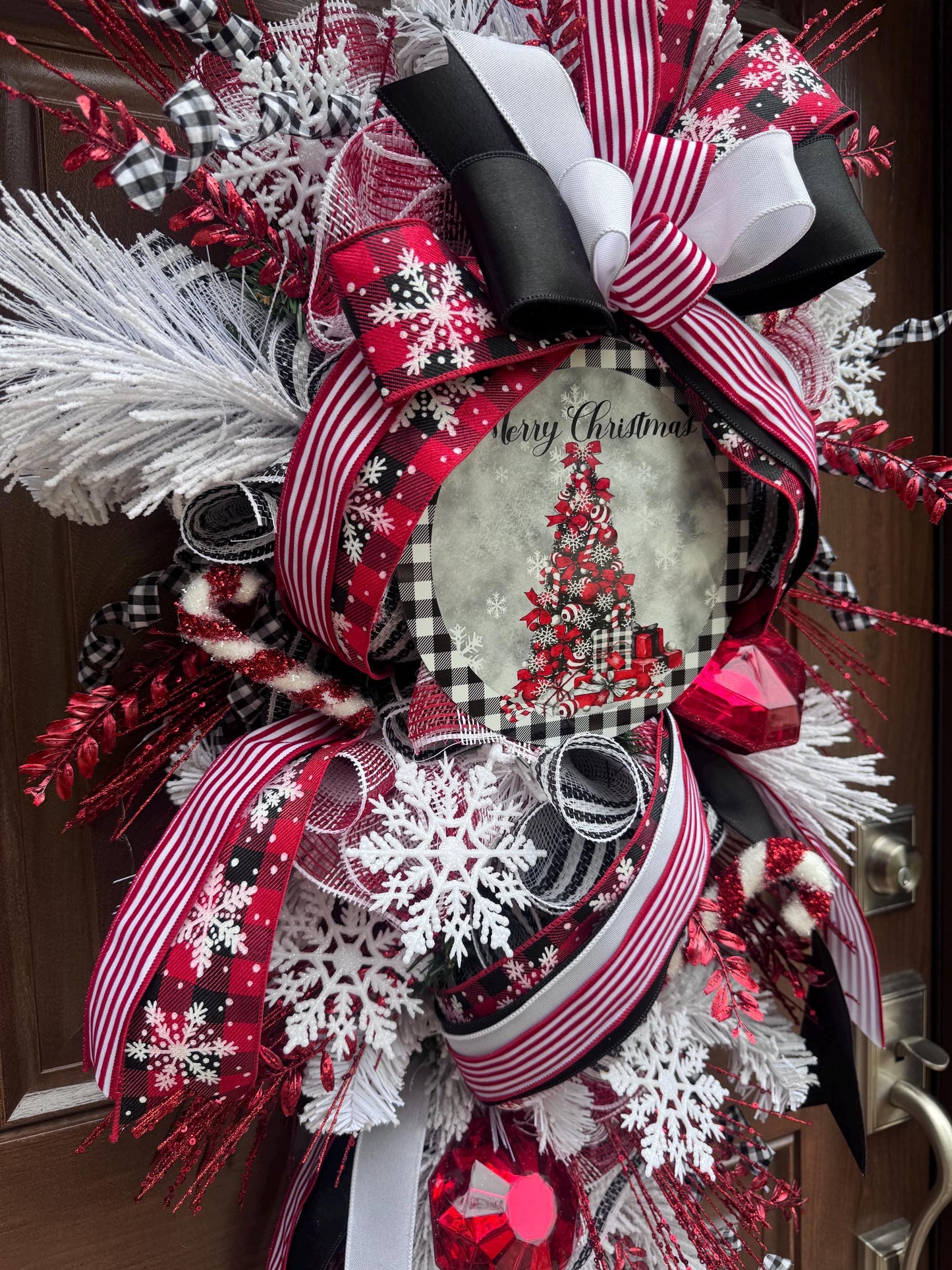 Glam Christmas and Winter Swag Wreath for Front Door, Traditional Luxury Jewel Home Decor for Porch or Indoor Office Holiday Wall Hanger