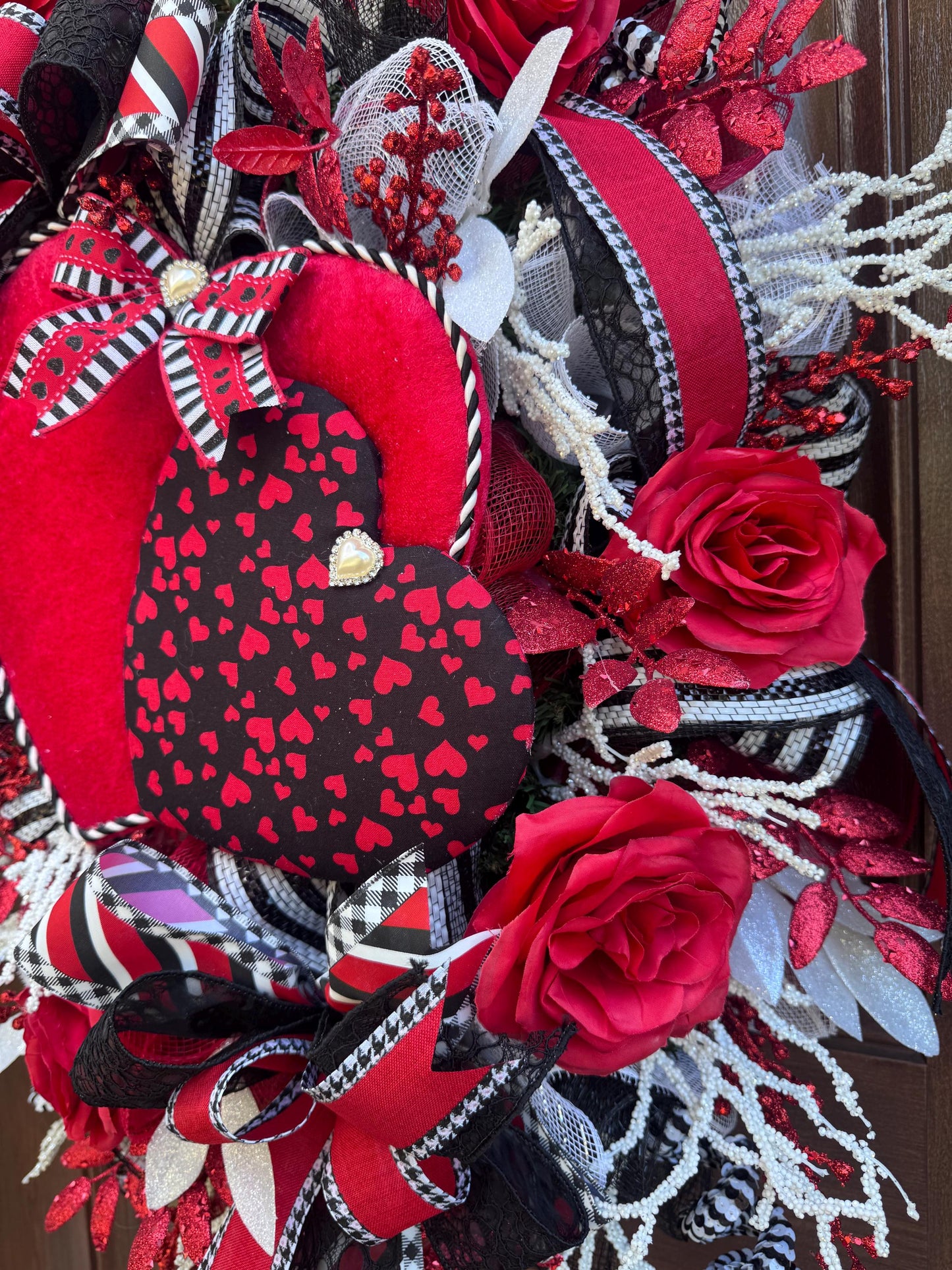 Large Heart Valentine Wreath for Front Door, Romantic Love Home Decor for Outdoor Porch or Indoor Office Hanging, Red Rose Wreath