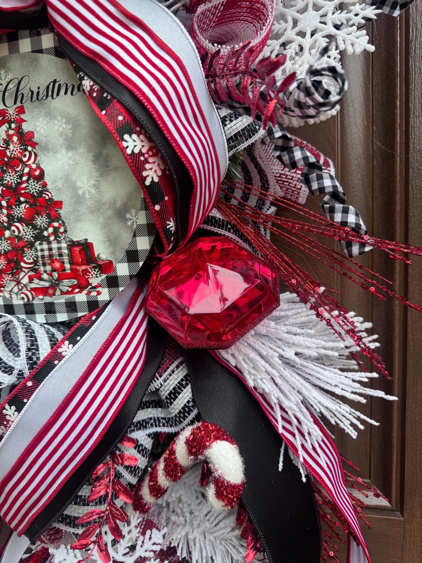 Glam Christmas and Winter Swag Wreath for Front Door, Traditional Luxury Jewel Home Decor for Porch or Indoor Office Holiday Wall Hanger