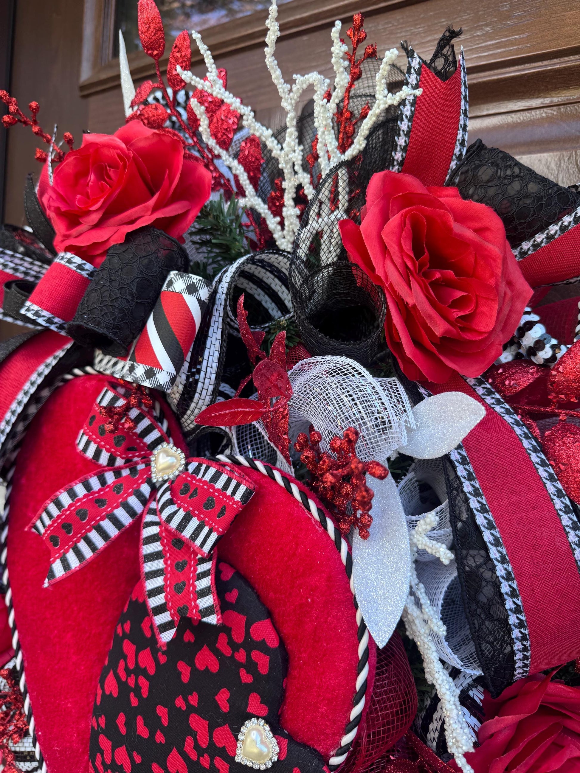 Large Heart Valentine Wreath for Front Door, Romantic Love Home Decor for Outdoor Porch or Indoor Office Hanging, Red Rose Wreath