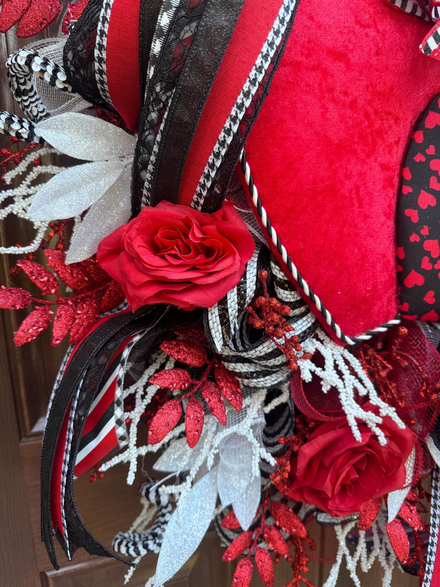 Large Heart Valentine Wreath for Front Door, Romantic Love Home Decor for Outdoor Porch or Indoor Office Hanging, Red Rose Wreath