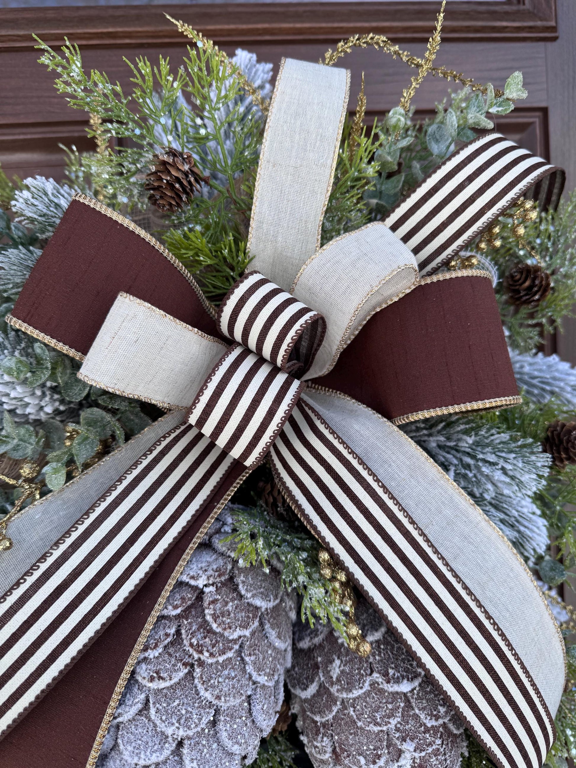 Rustic Winter Pinecone Wreath, Large Christmas Door Hanger, Woodland Holiday Wreath, Evergreen Farmhouse Decor