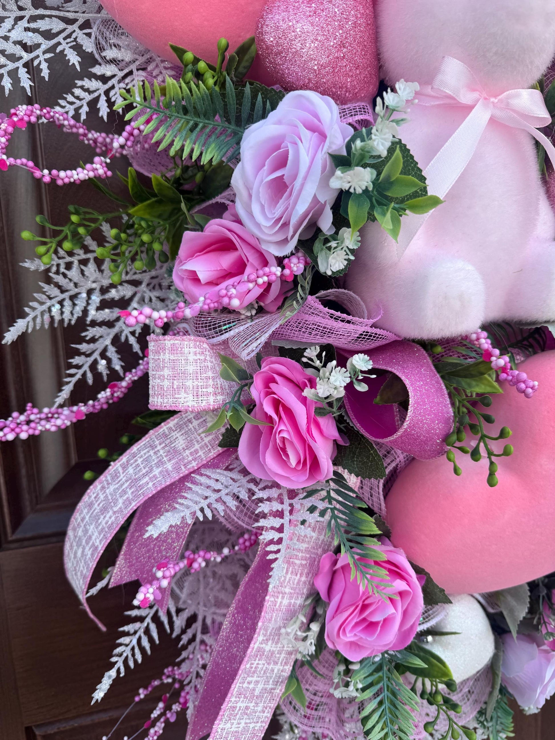 Pink Bear Valentines Day Wreath, Romantic Heart Love Wreath for Outdoor Porch or Indoor Office Wall Hanging, Glam Home Decor