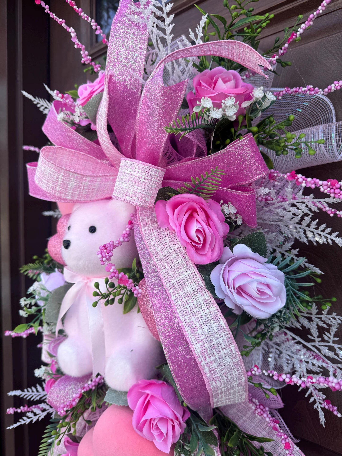 Pink Bear Valentines Day Wreath, Romantic Heart Love Wreath for Outdoor Porch or Indoor Office Wall Hanging, Glam Home Decor