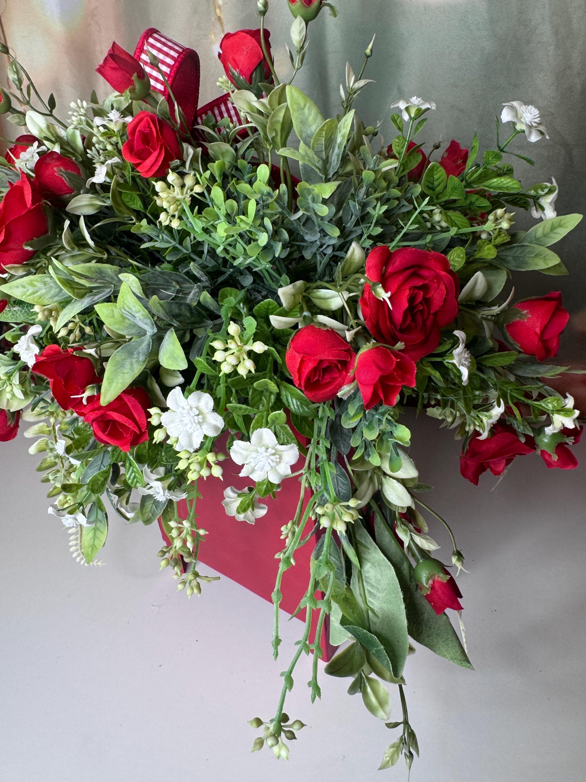 Romantic Valentine’s Floral Arrangement | Red Mailbox Valentine Decor | Handmade Home Decor