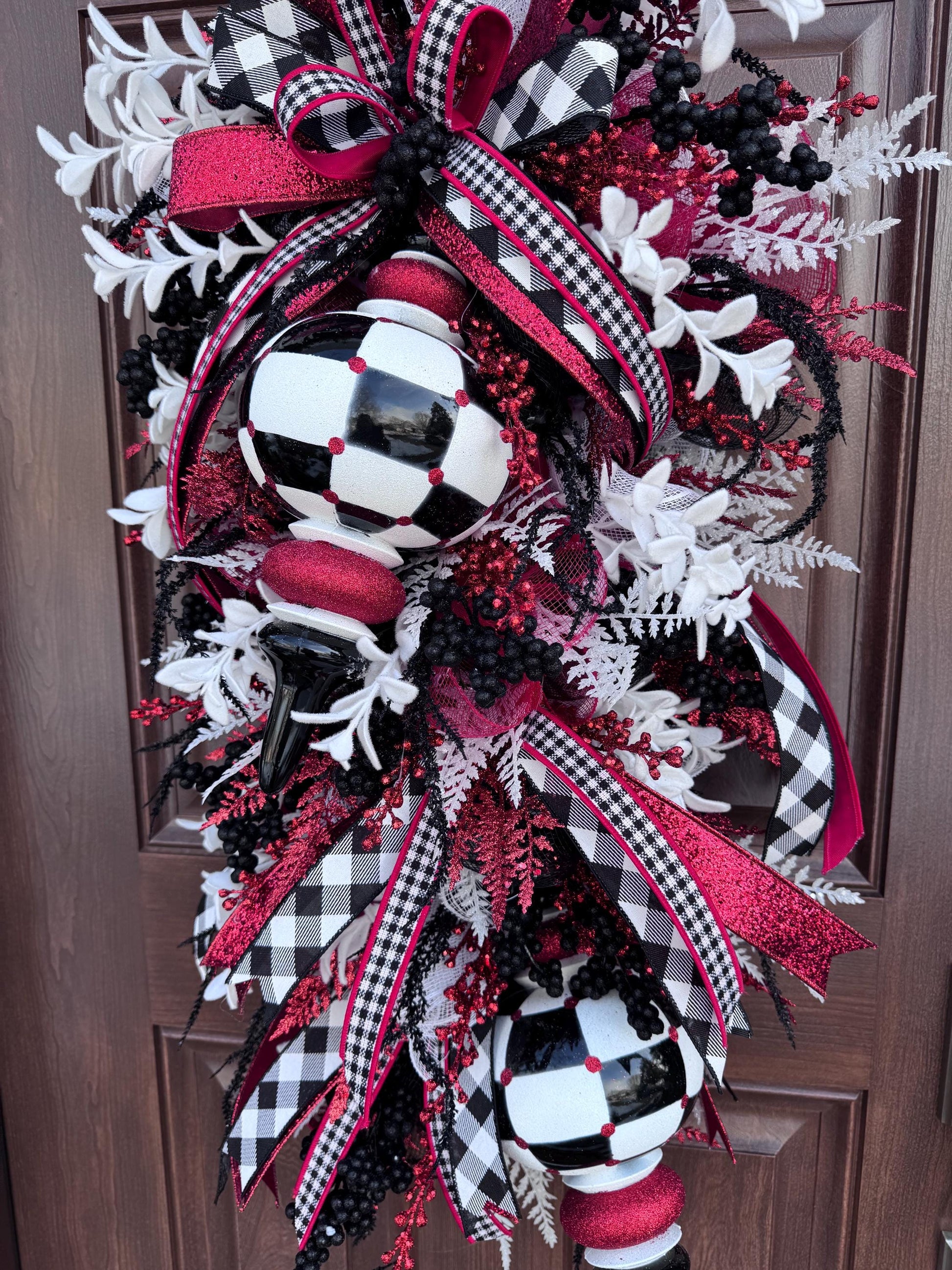 Glam Valentine’s Day Swag Wreath, Red Black & White Finial Ornament Door Decor, Romantic Statement Swag