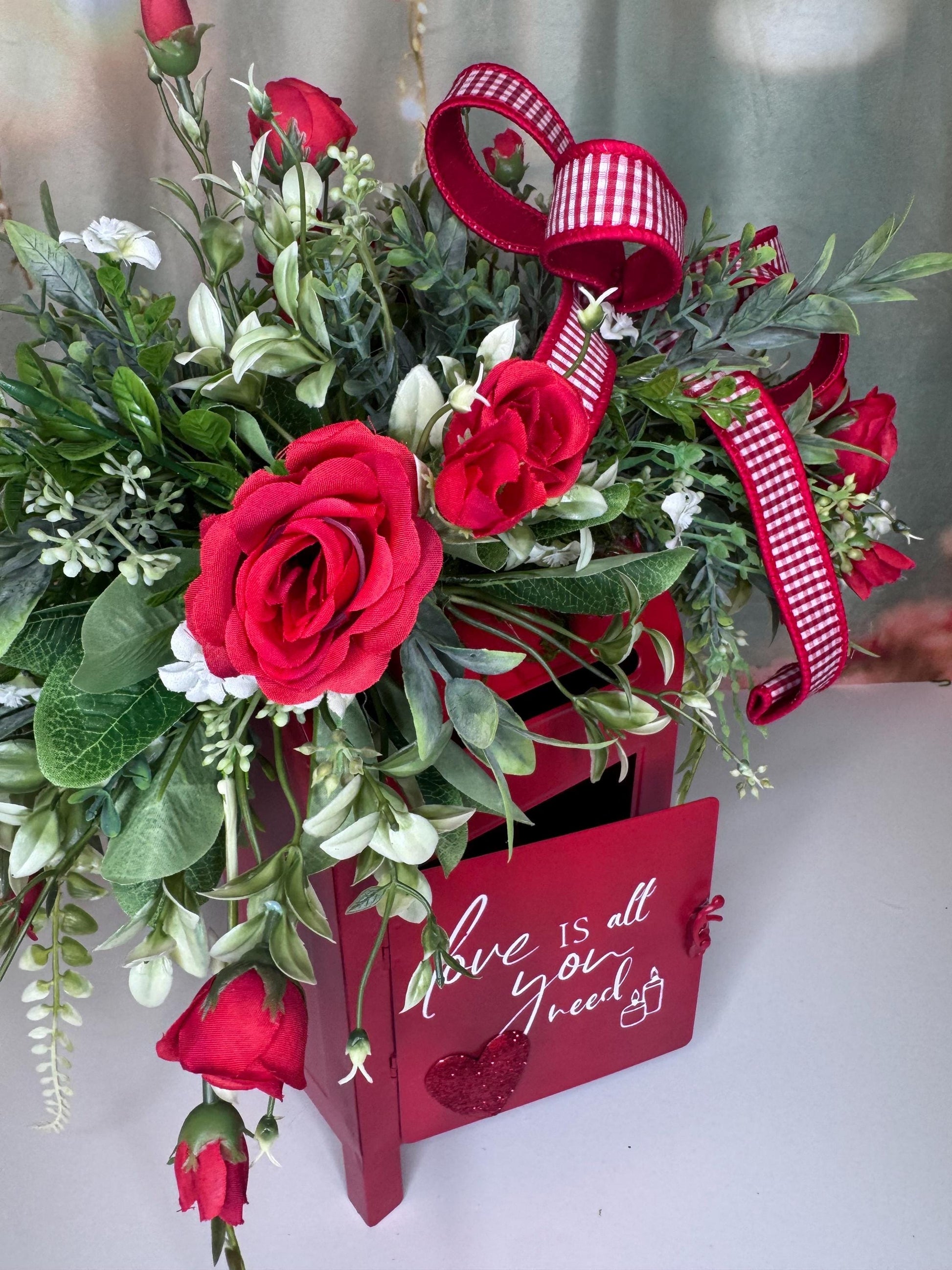 Romantic Valentine’s Floral Arrangement | Red Mailbox Valentine Decor | Handmade Home Decor