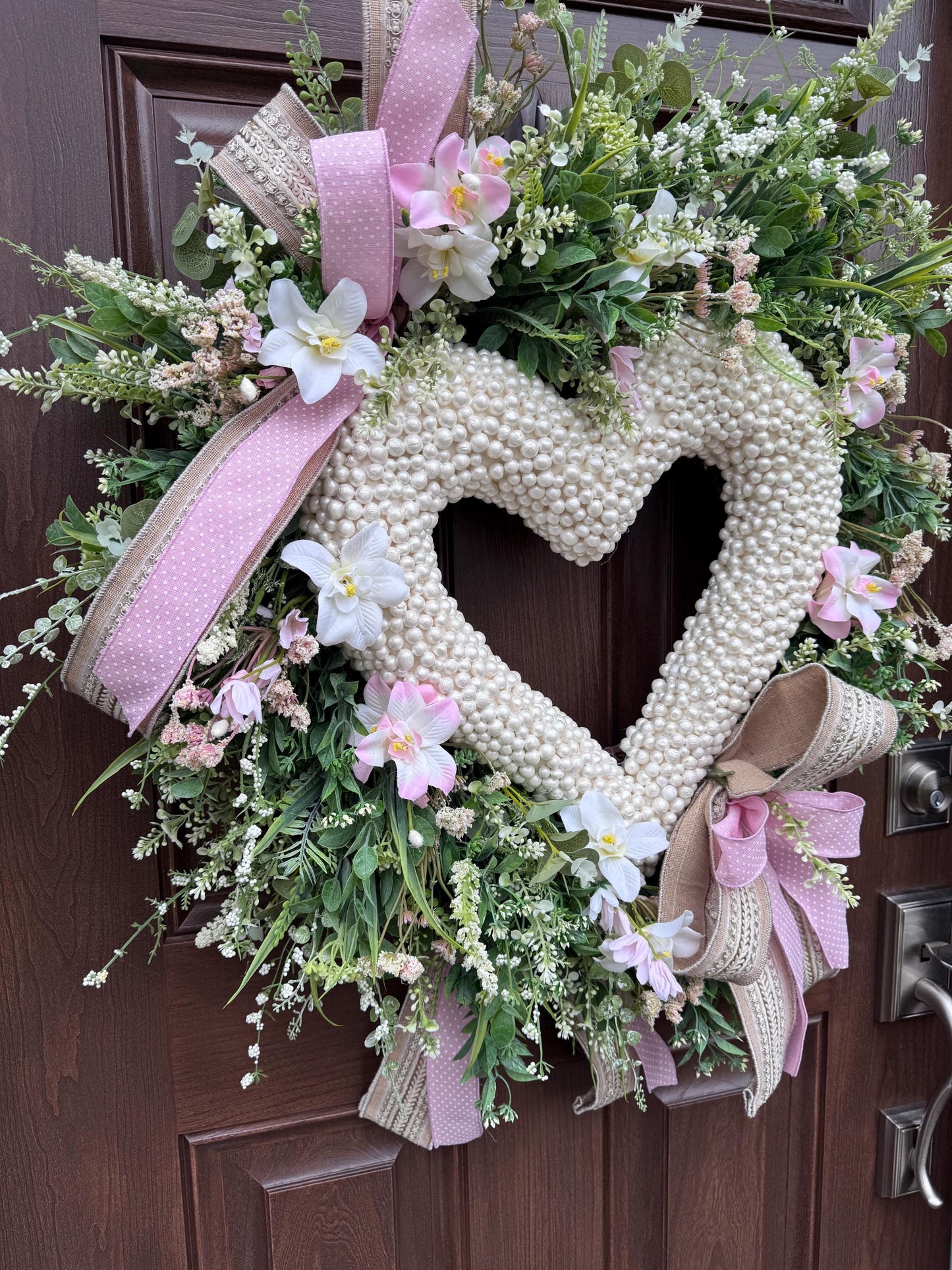 Heart Shaped Pearl Wreath with Pink Flowers, Spring Front Door Decor, Romantic Valentine Wreath, Blush Floral Wreath for Wedding