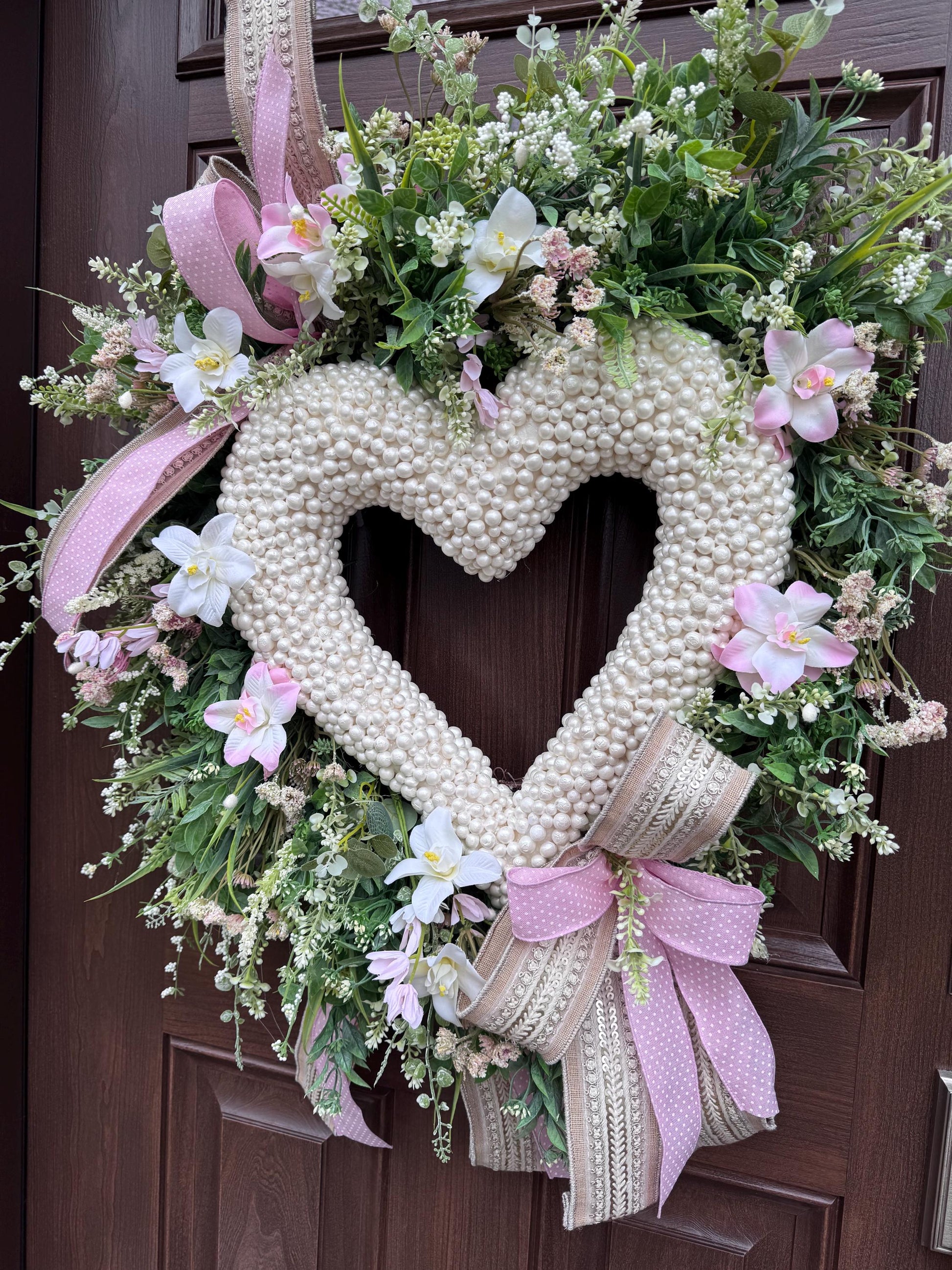 Heart Shaped Pearl Wreath with Pink Flowers, Spring Front Door Decor, Romantic Valentine Wreath, Blush Floral Wreath for Wedding