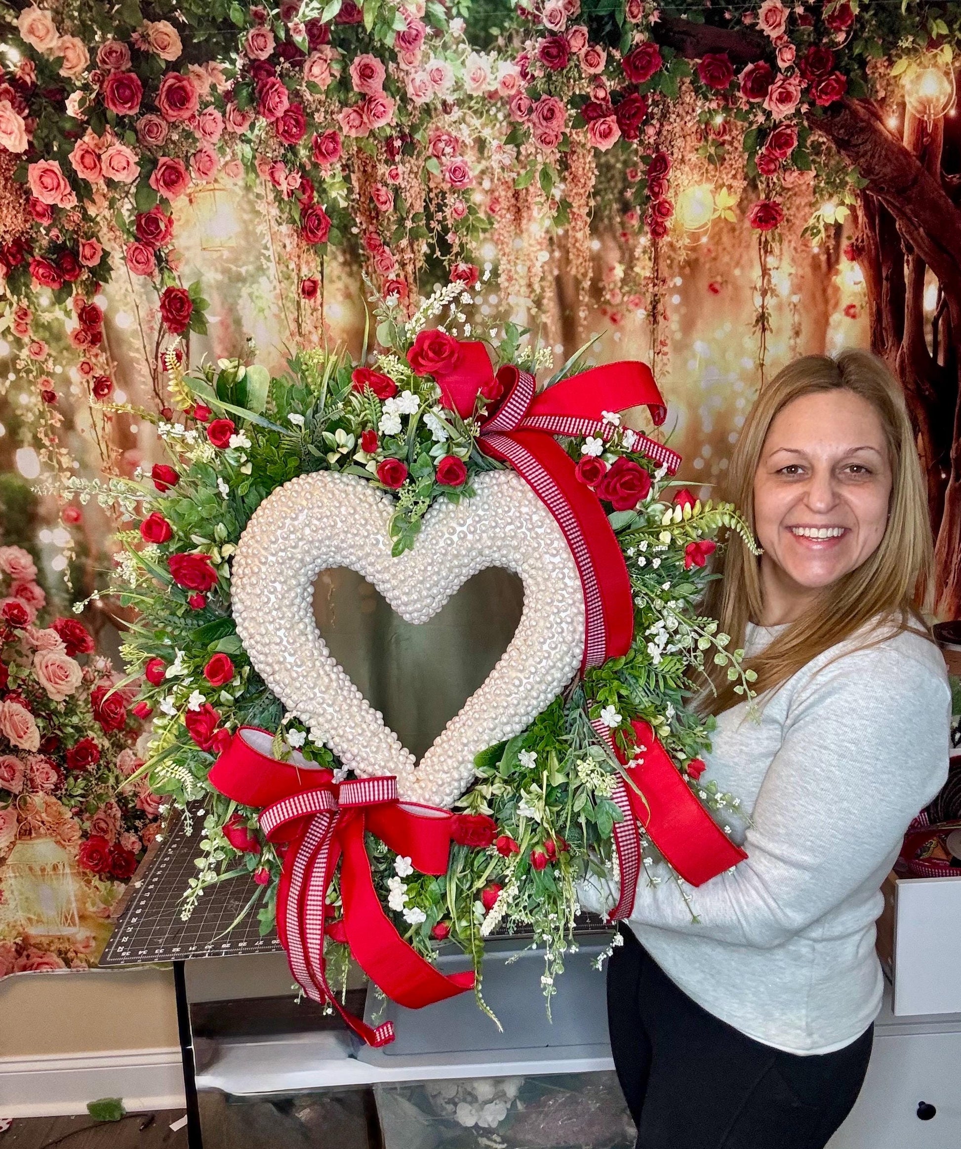 Heart Shaped Pearl Wreath with Red Roses, Spring Front Door Decor, Romantic Valentine Wreath, Floral Wreath for Wedding