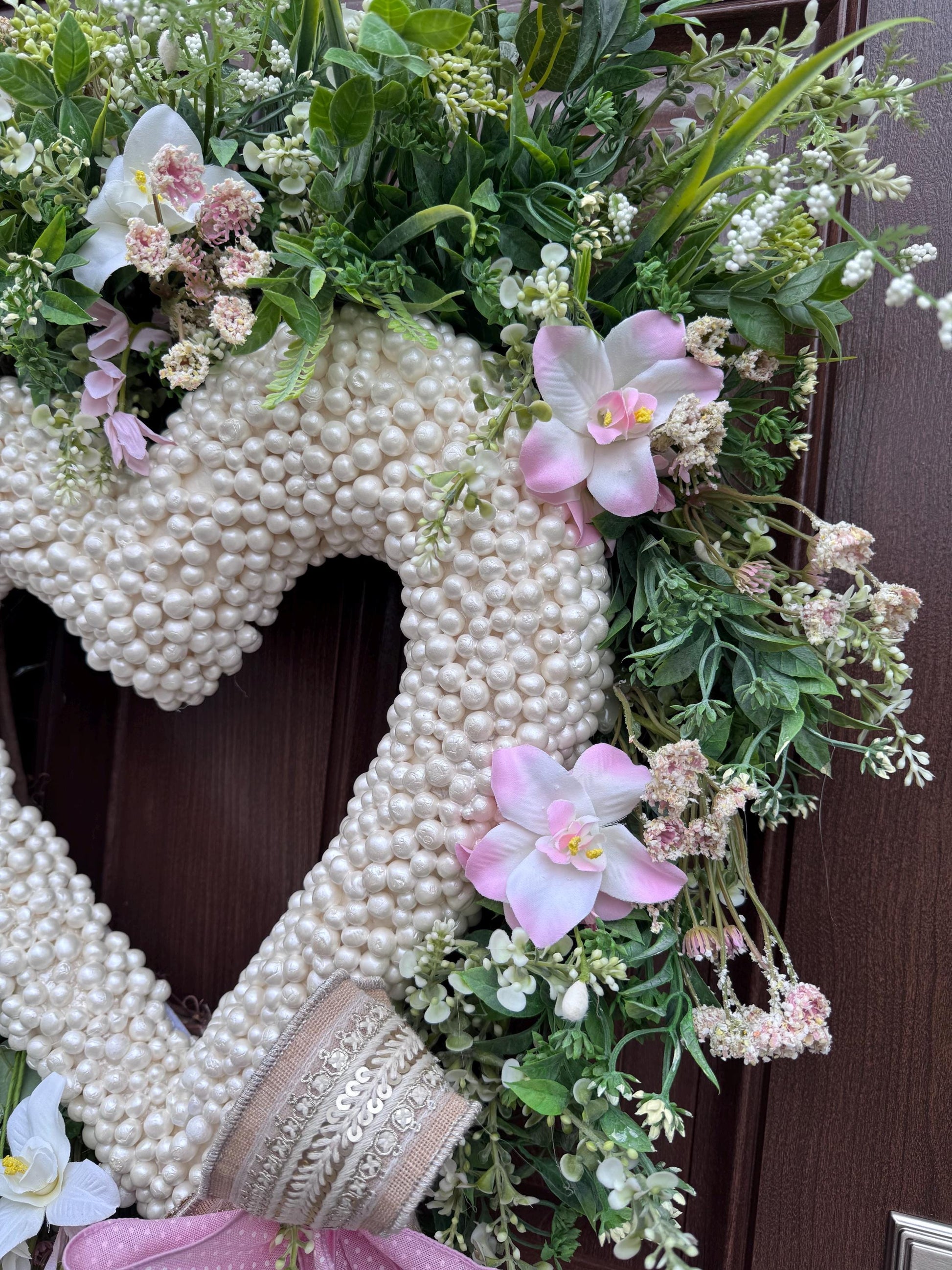 Heart Shaped Pearl Wreath with Pink Flowers, Spring Front Door Decor, Romantic Valentine Wreath, Blush Floral Wreath for Wedding
