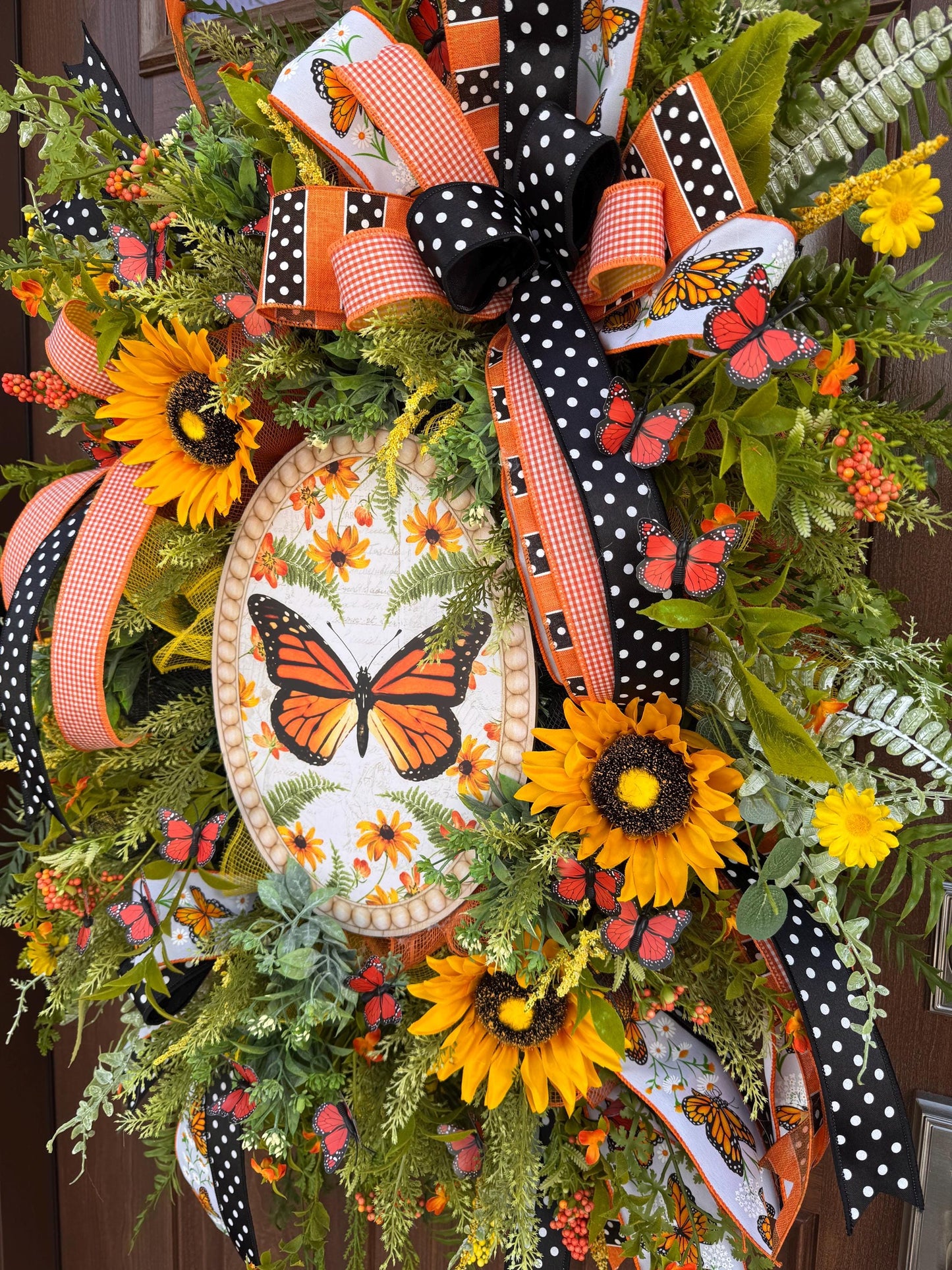 Monarch Butterfly Wreath, Spring Home Decor for Outdoor Porch, Floral Butterfly Decor, Everyday Wreath Birthday Gift for Her Mom