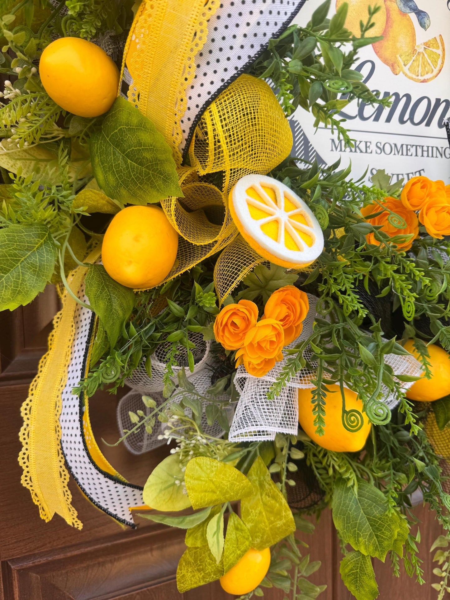 When Life Gives You Lemons Wreath – Lemon Front Door Hanger – Yellow & Black Buffalo Check Wreath – Farmhouse Summer Door Decor