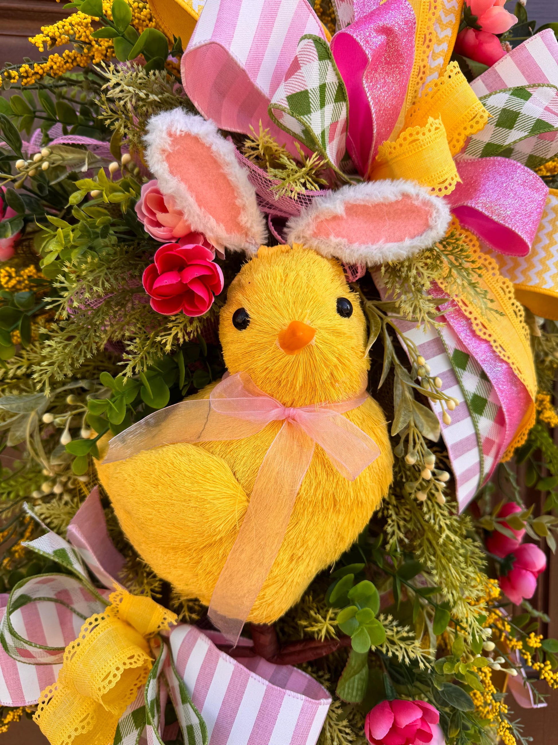 Easter Chick Wreath for Front Door, Spring Home Decor for Outdoor Porch