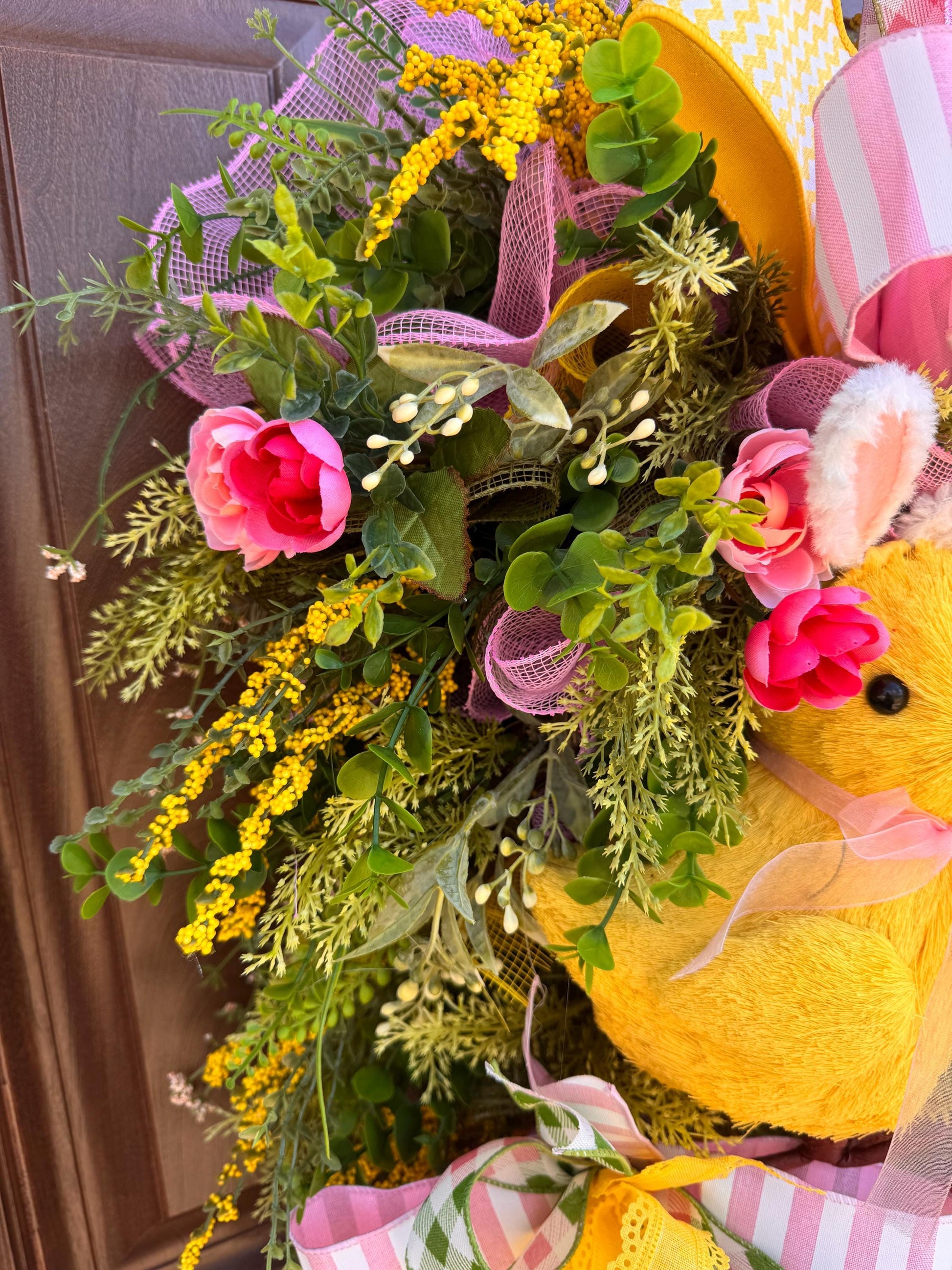 Easter Chick Wreath for Front Door, Spring Home Decor for Outdoor Porch