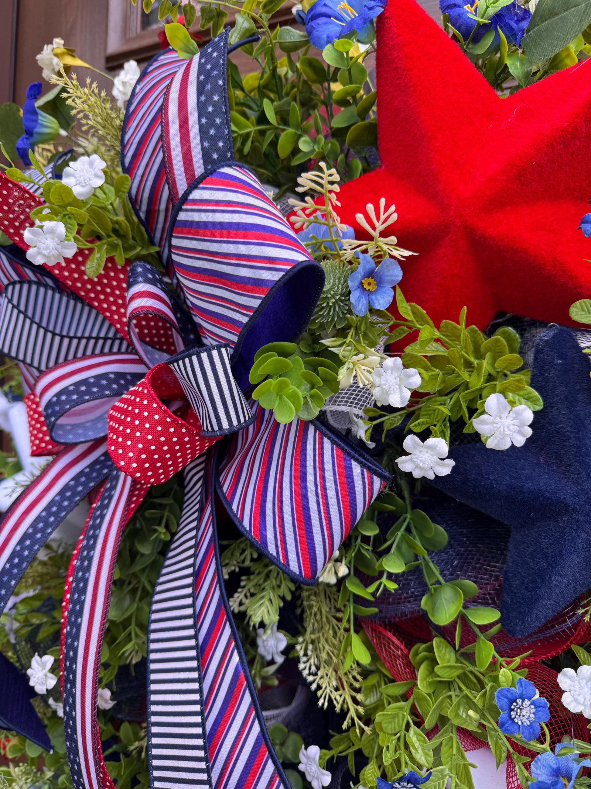 Patriotic Star Wreath for Front Door, Red White and Blue Summer Wreath, 4th of July Decor, Memorial Day Wreath, Americana Door Hanger