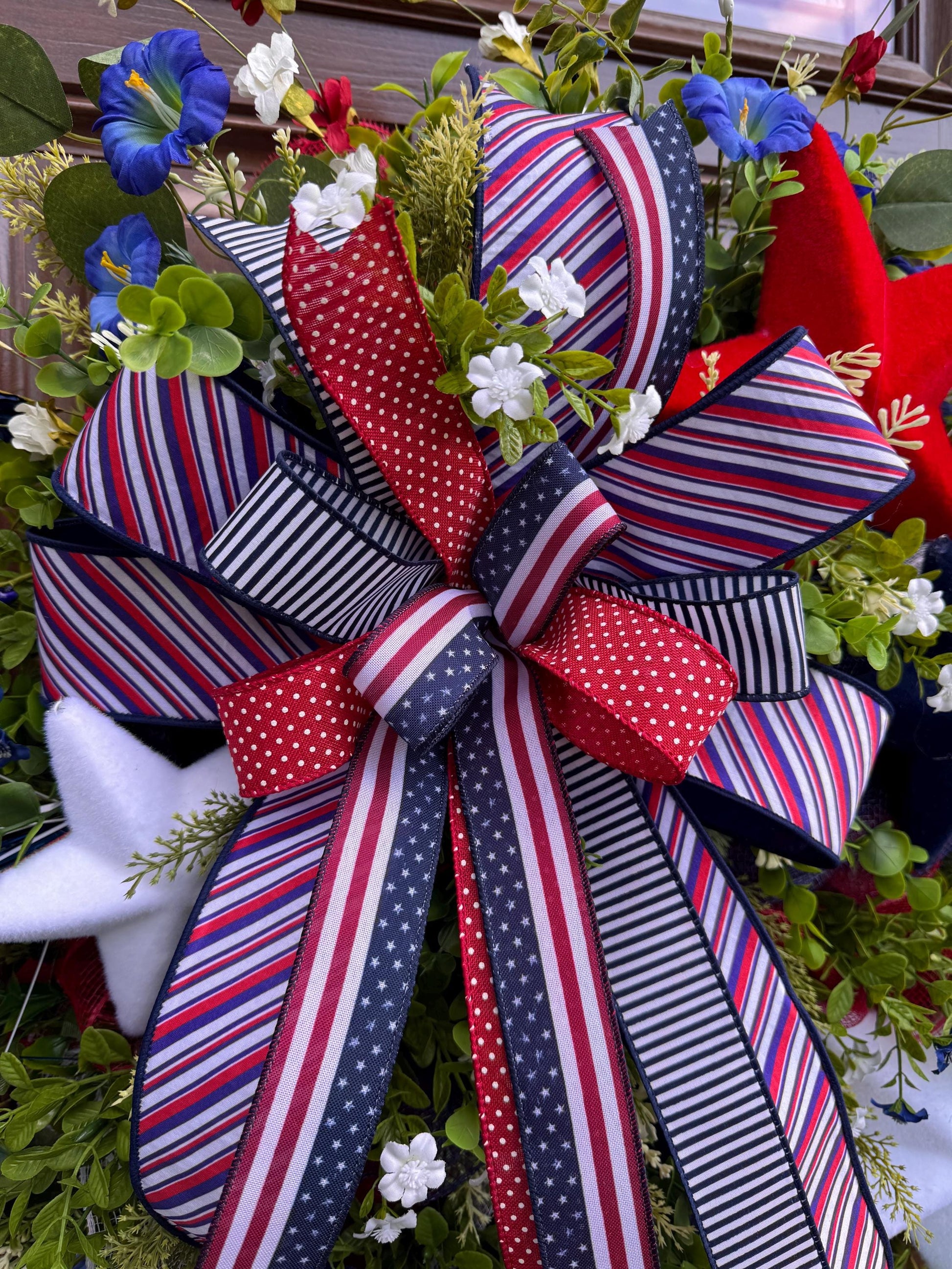 Patriotic Star Wreath for Front Door, Red White and Blue Summer Wreath, 4th of July Decor, Memorial Day Wreath, Americana Door Hanger