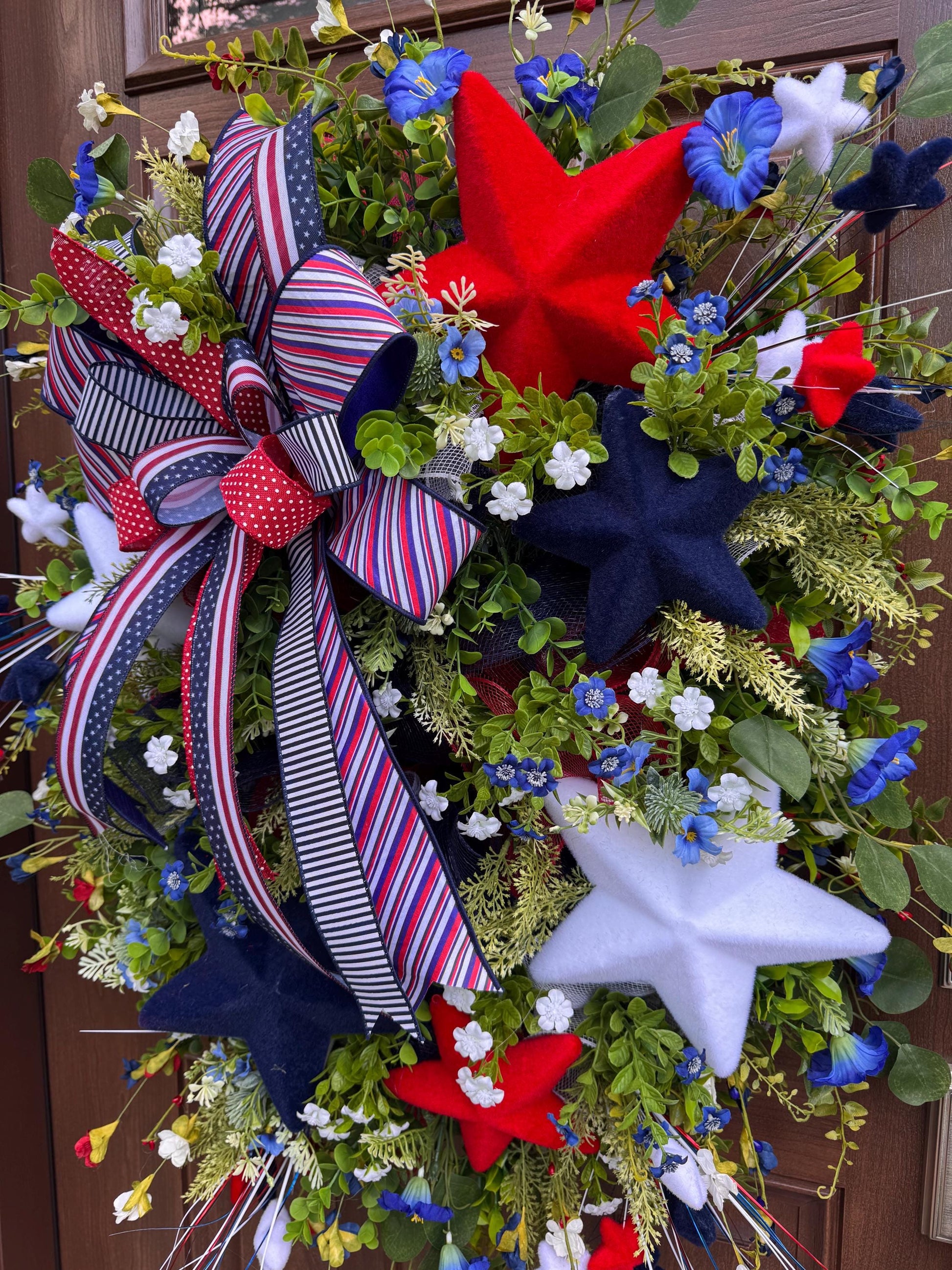Patriotic Star Wreath for Front Door, Red White and Blue Summer Wreath, 4th of July Decor, Memorial Day Wreath, Americana Door Hanger