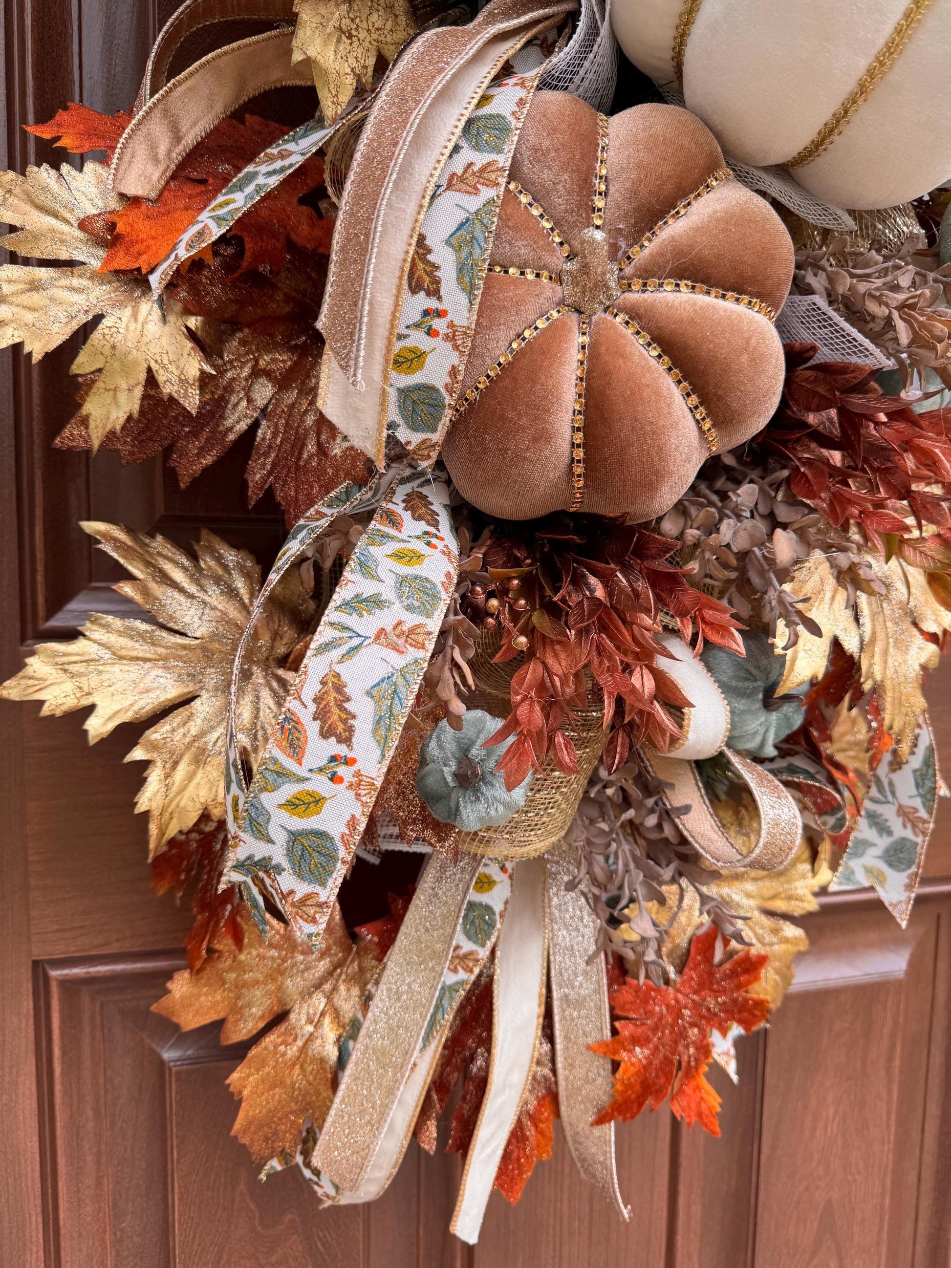Elegant Fall Pumpkin Wreath, XL Large Autumn Swag Door Decor for Outdoor Porch or Indoor Office Wall Hanger, Fall Hostess Gift