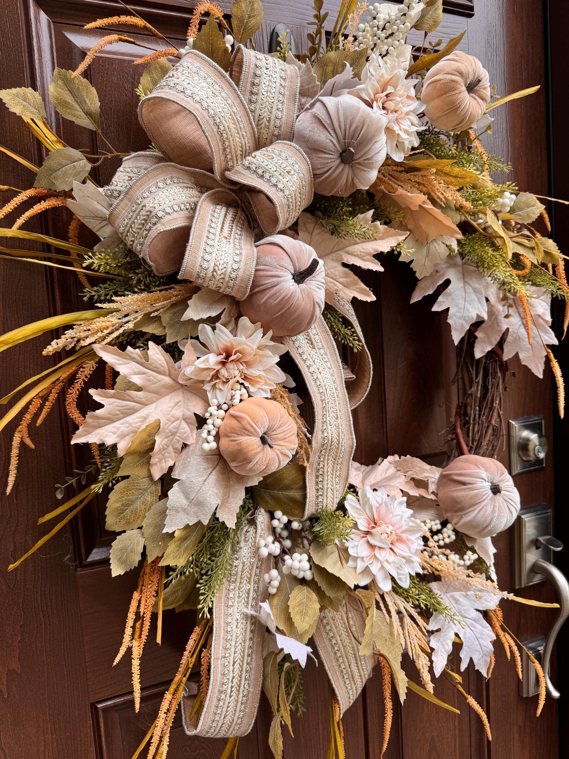 Neutral Fall Pumpkin Grapevine Wreath, Elegant Autumn Front Door Decor, Cream Pumpkin Wreath, Neutral Fall Door Hanger, Fall Farmhouse Decor