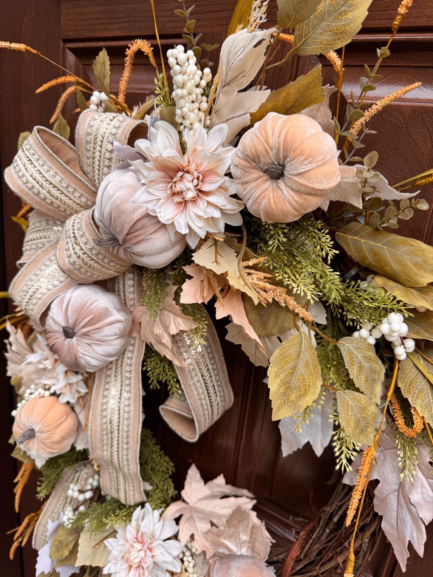 Neutral Fall Pumpkin Grapevine Wreath, Elegant Autumn Front Door Decor, Cream Pumpkin Wreath, Neutral Fall Door Hanger, Fall Farmhouse Decor