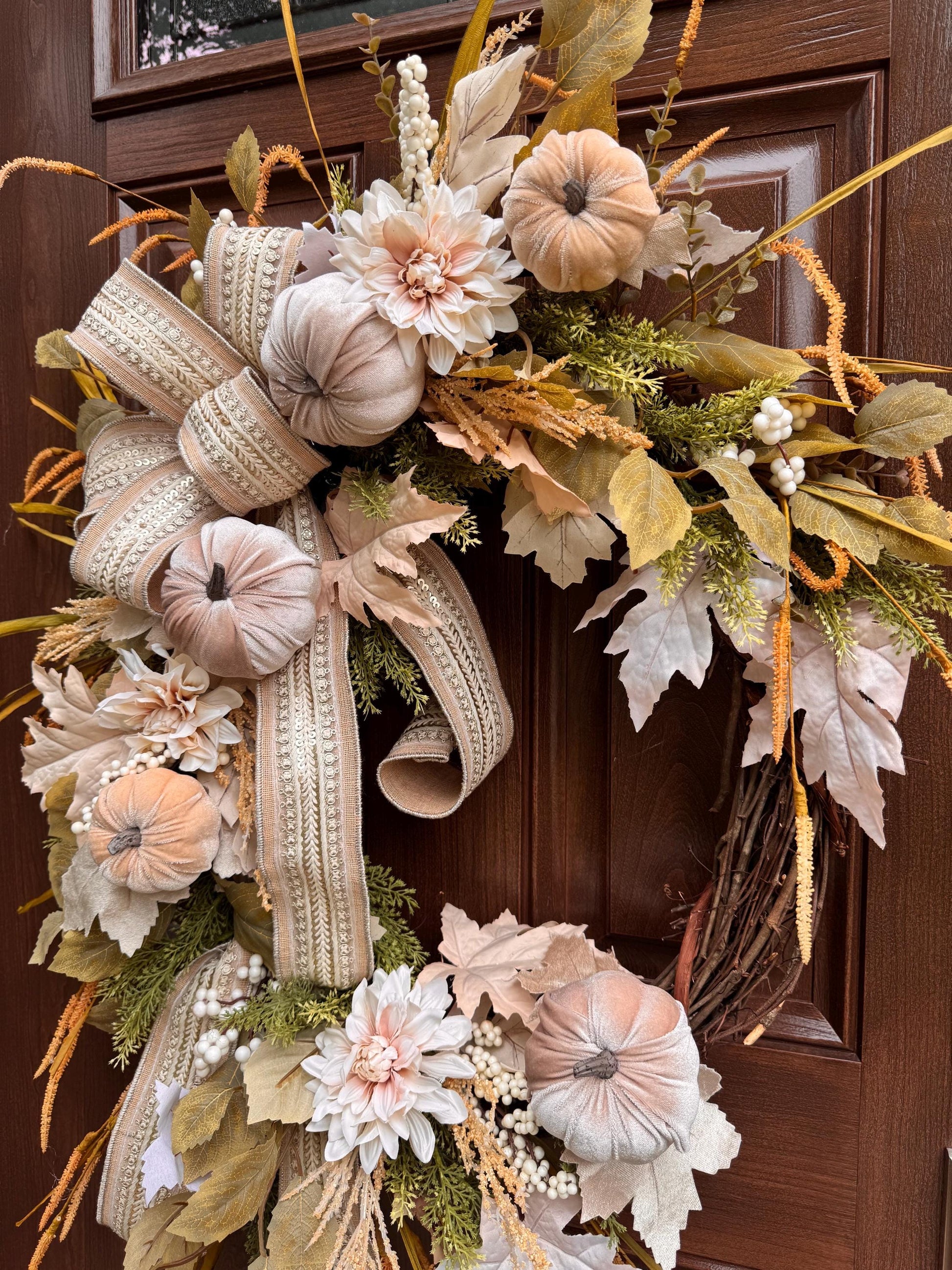 Neutral Fall Pumpkin Grapevine Wreath, Elegant Autumn Front Door Decor, Cream Pumpkin Wreath, Neutral Fall Door Hanger, Fall Farmhouse Decor